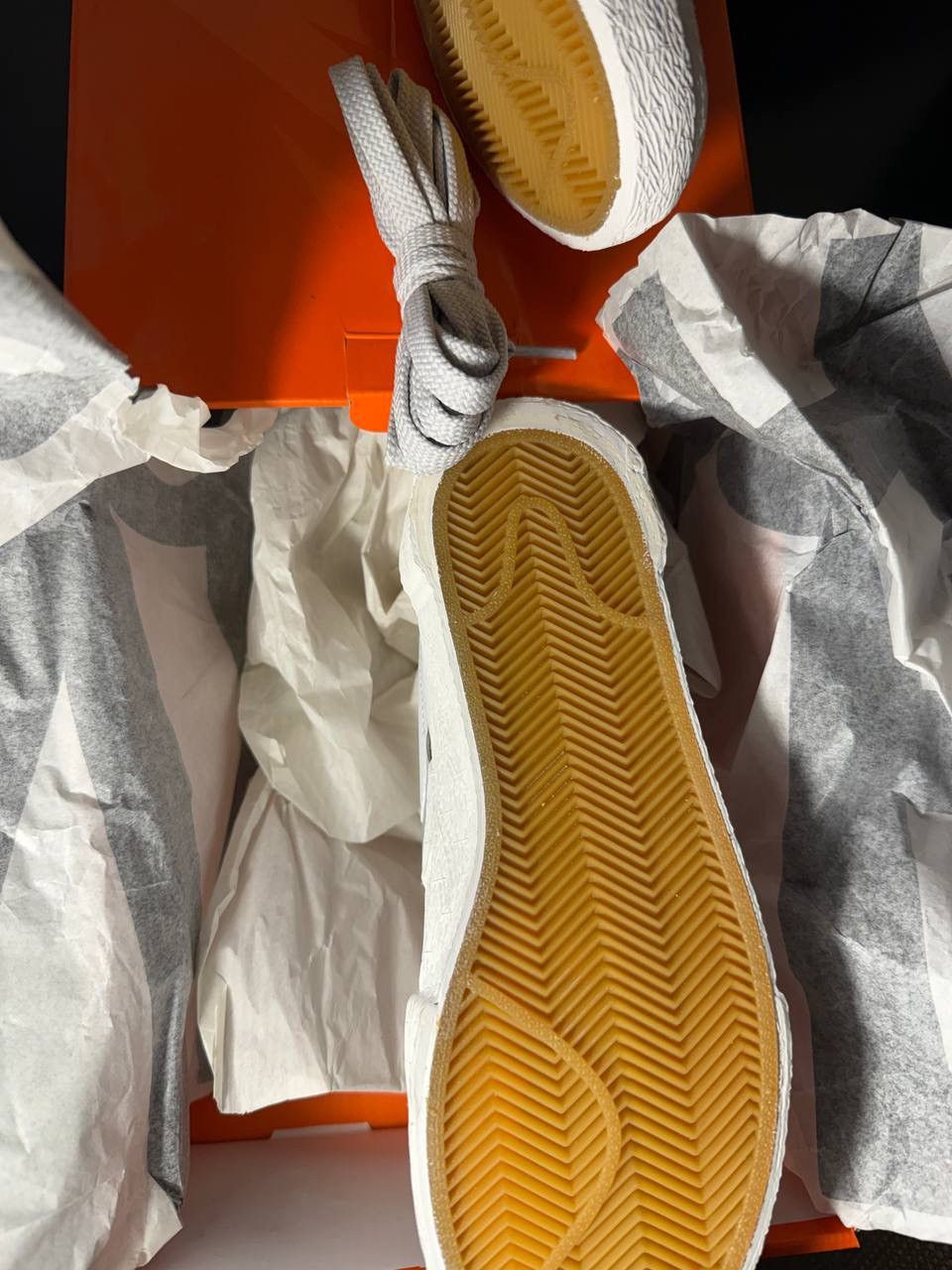 Nike × Sacai Sacai x Nike Blazer Mid White Grey sneakers Size US 5.5 / IT 35.5 - 9 Thumbnail