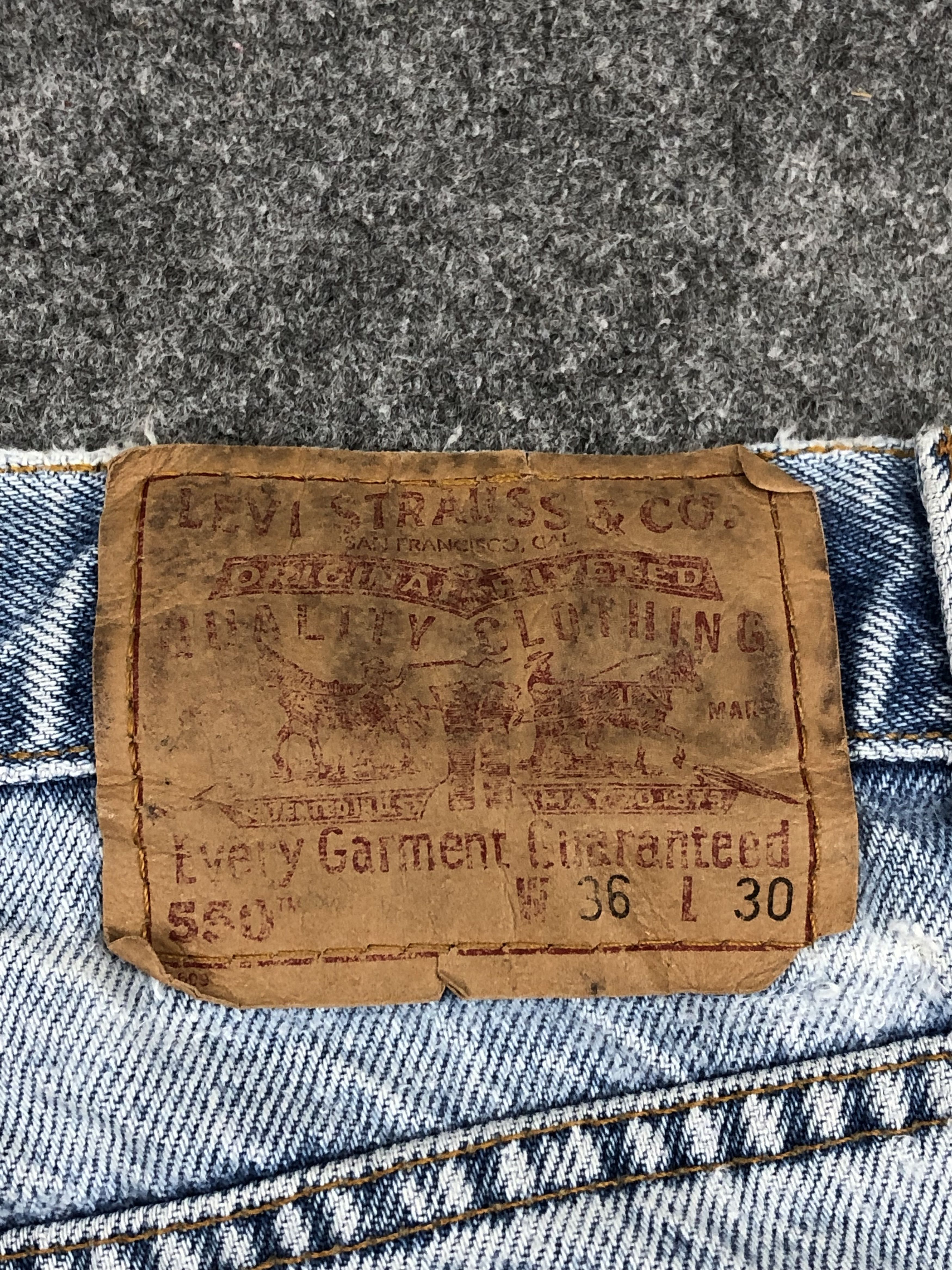 Levi's × Vintage Vintage 90s Levis 550 Light Wash Jeans Size US 34 / EU 50 - 4 Thumbnail