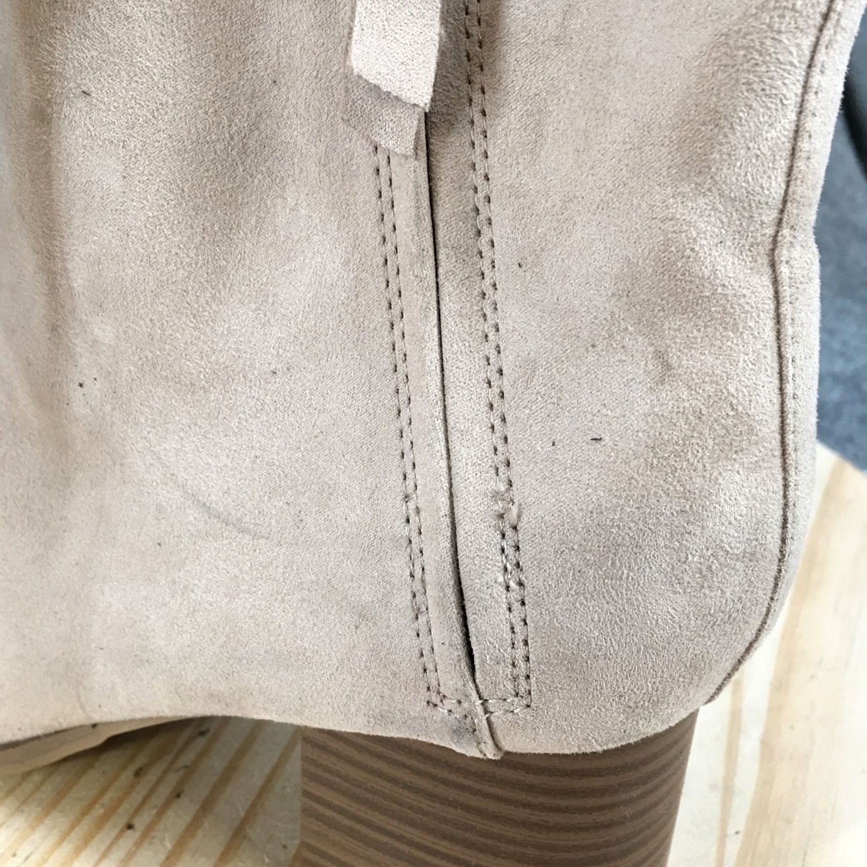 Old Navy Old Navy Boots Womens 8 Casual Side Zip Ankle Booties Beige Faux Suede Heels Size US 8 / IT 38 - 5 Thumbnail