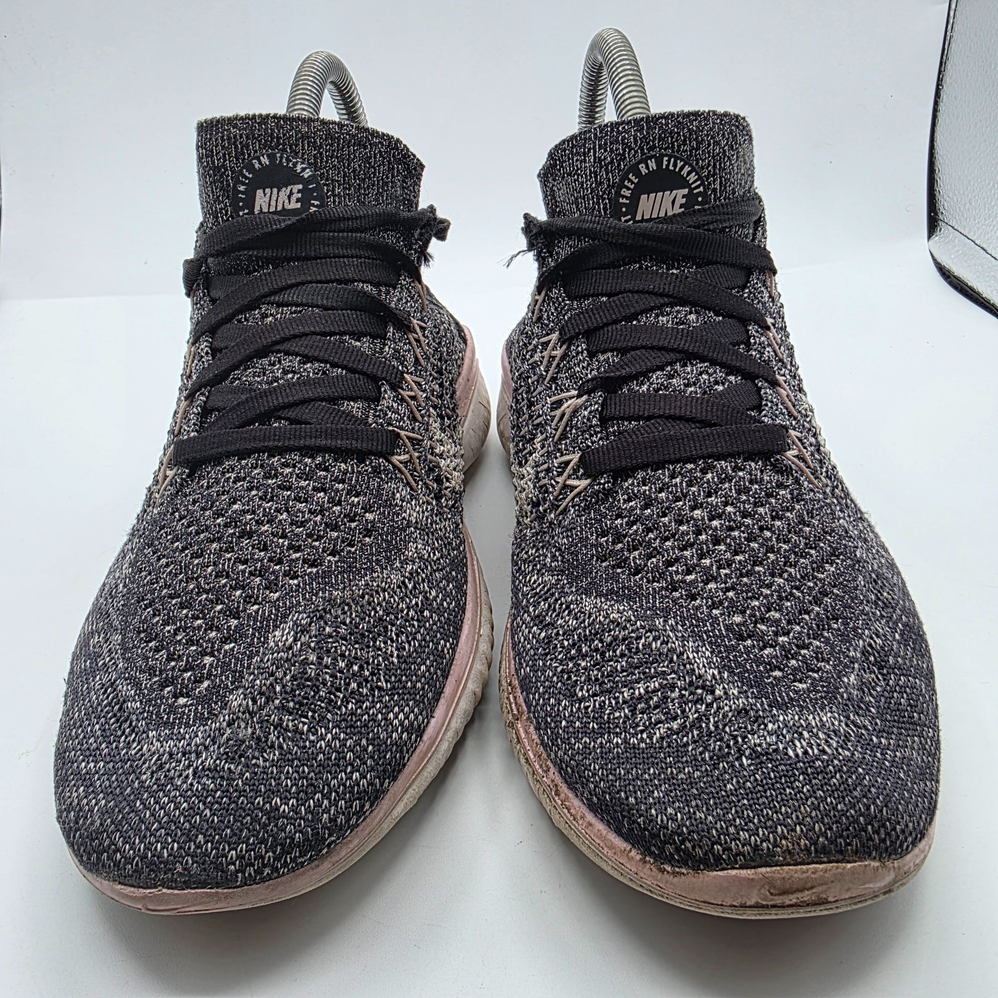 Nike Nike Free RN Flyknit 2018 Womens Size 7 Black Pink Athletic Size US 7 / IT 37 - 2 Thumbnail