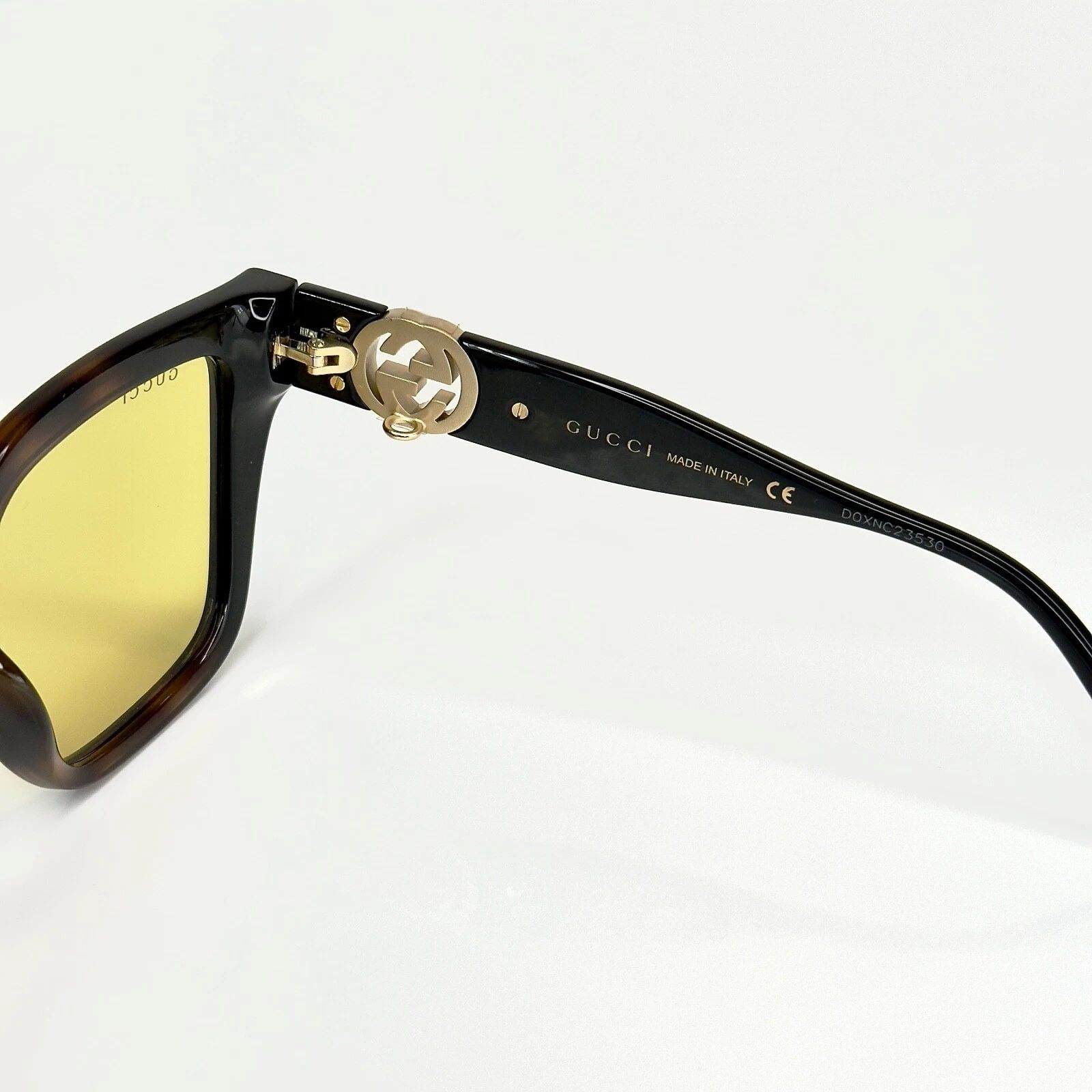 Gucci GUCCI GG1023S ARIA 1023 Brown Yellow Chain 004 Sunglasses Size ONE SIZE - 3 Thumbnail