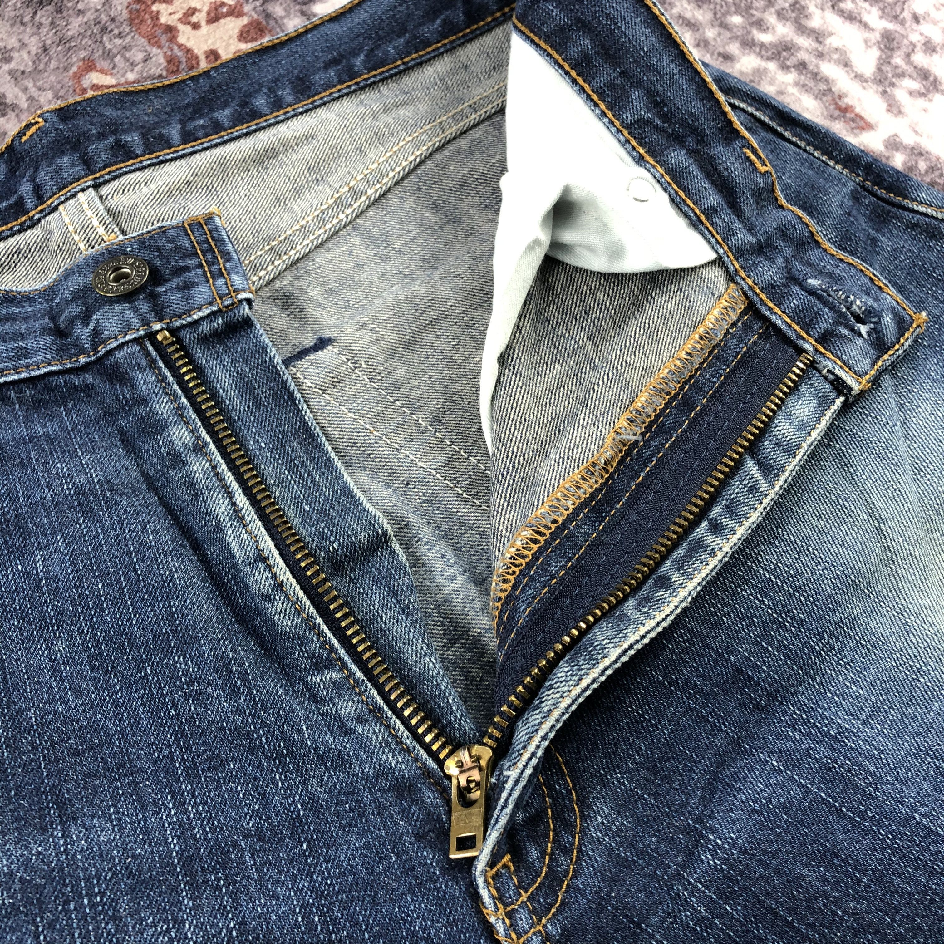 Levi's × Levi's Vintage Clothing × Vintage Vintage 90s Blue Wash Levis 502 Jeans-JM2744 Size US 33 - 10 Thumbnail