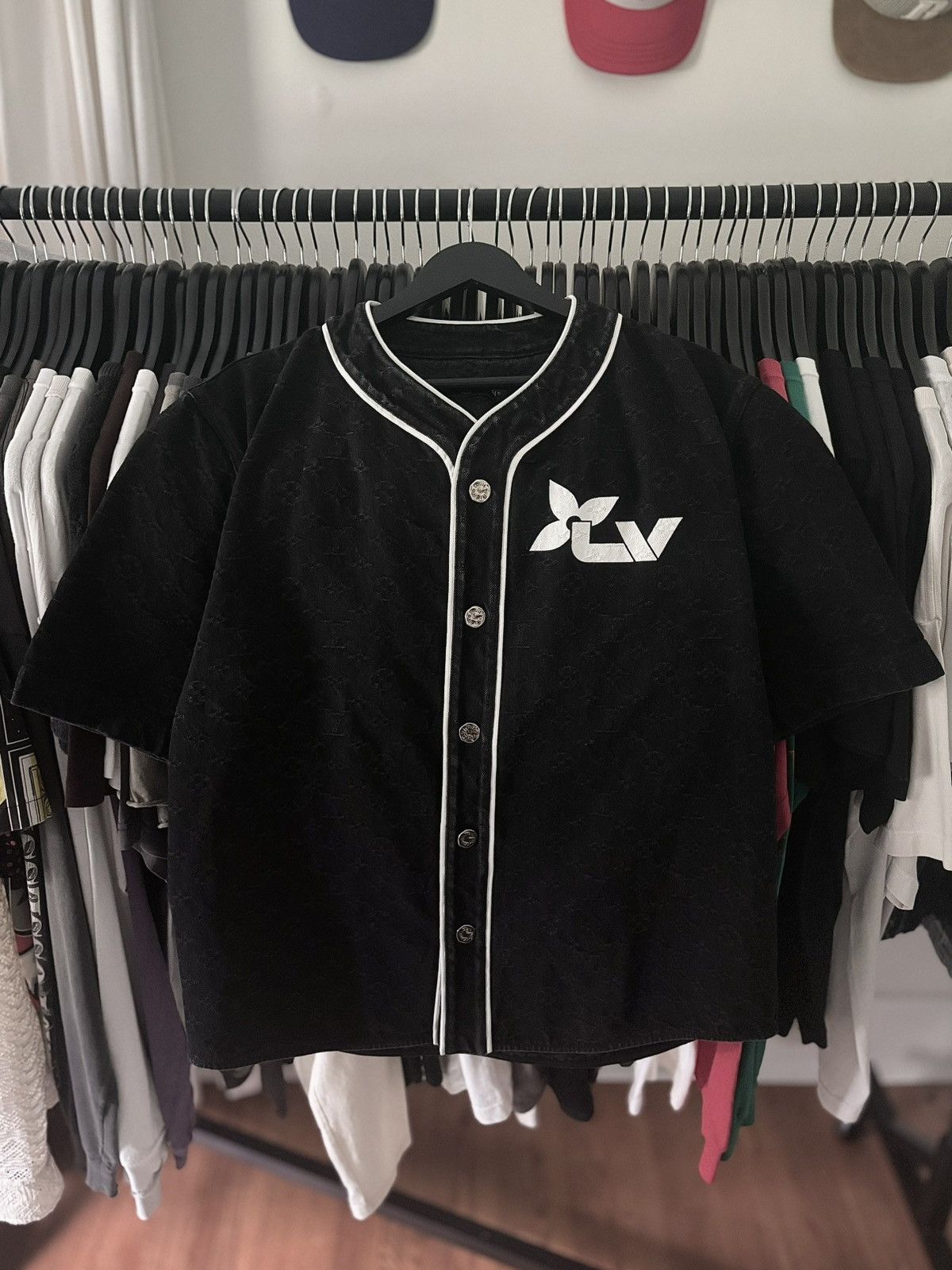 Louis Vuitton DENIM MONOGRAM BASEBALL JERSEY LV Size US L / EU 52-54 / 3 - 5 Thumbnail