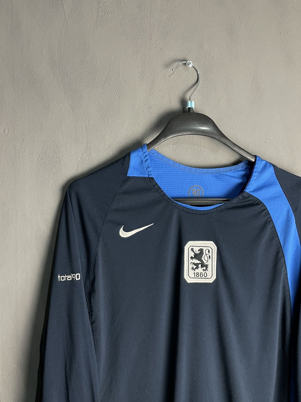 Nike Vintage 1860 Munich Nike Football Total 90 Long sleeve Track Size US L / EU 52-54 / 3 - 2 Thumbnail