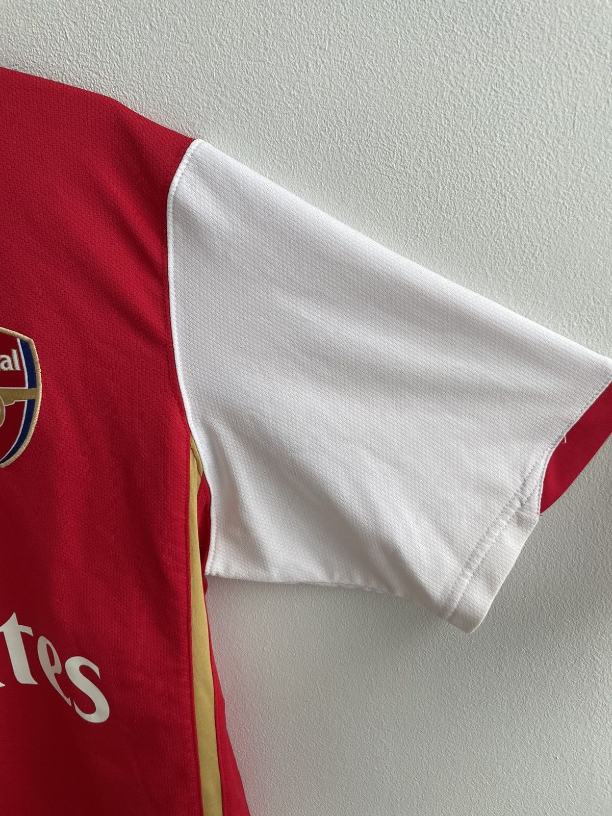 Nike Arsenal 2006 2007 2008 Home Football Soccer Jersey Shirt Size US M / EU 48-50 / 2 - 4 Thumbnail
