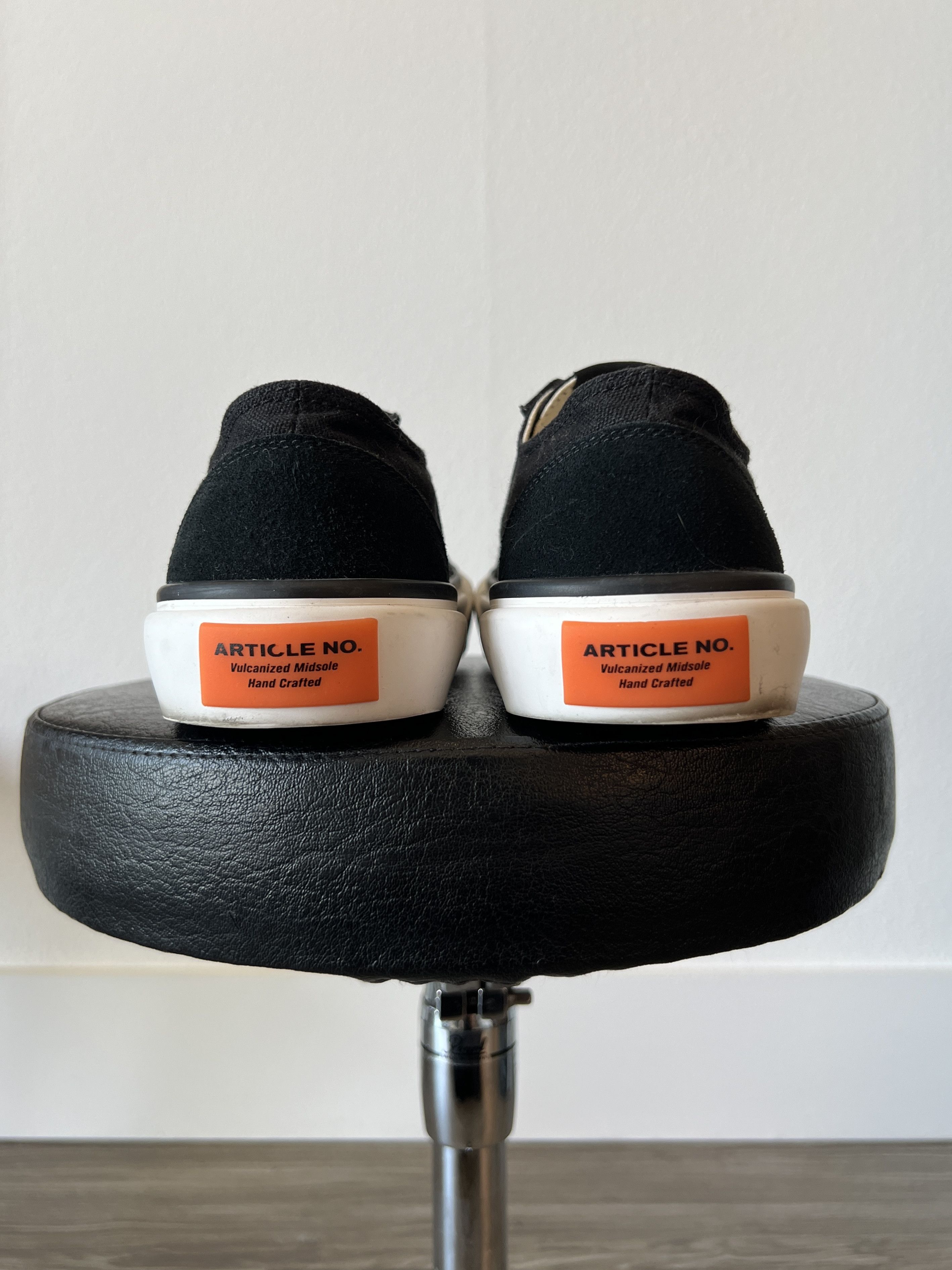 Article No. Article No. 1007 Low Top Sneakers Size US 7.5 / EU 40-41 - 7 Thumbnail