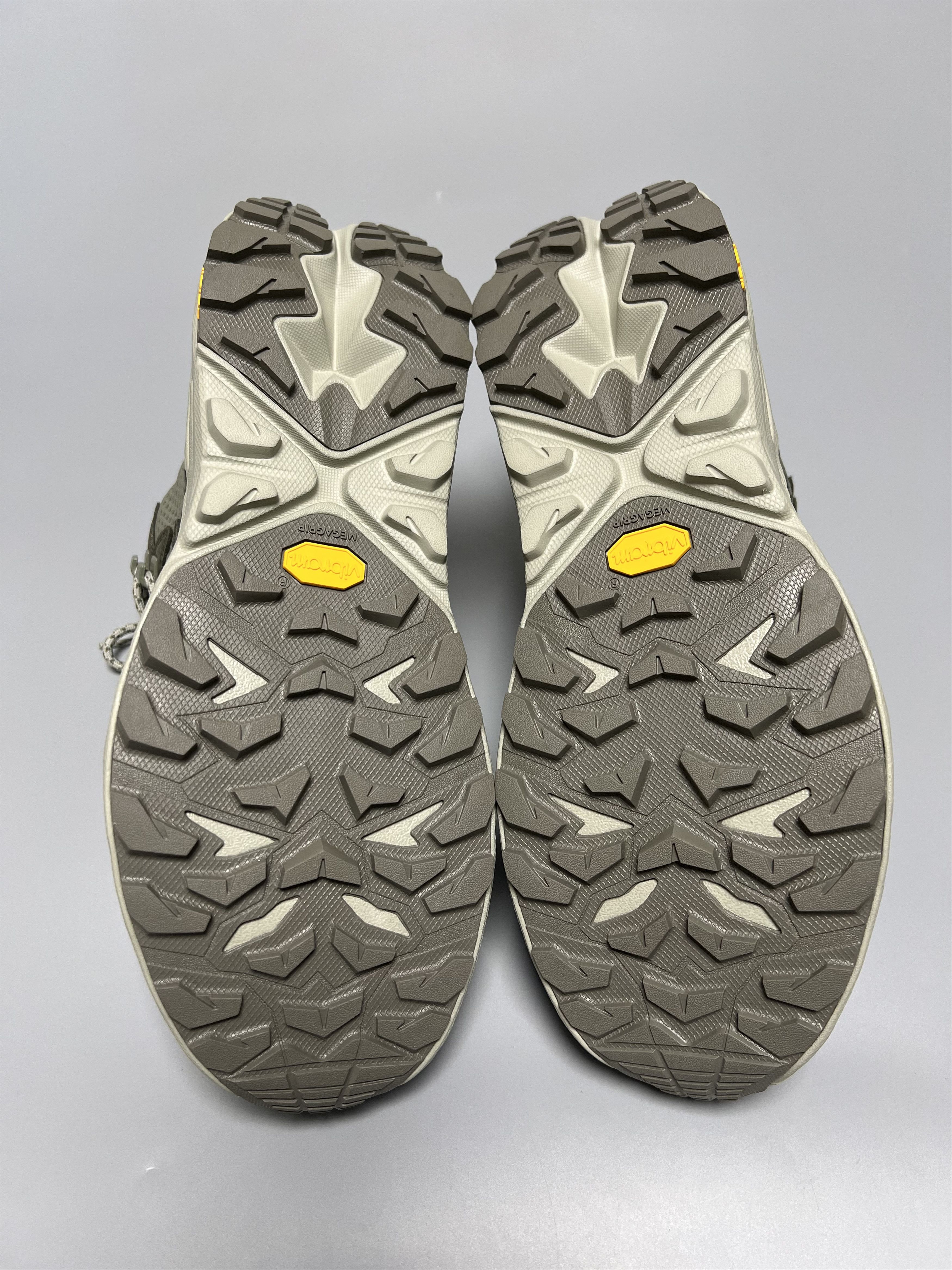 Hoka 9D Hoka One One Anacapa 2 Mid GTX Gore-Tex Hiking Shoes Size US 9 / EU 42 - 6 Thumbnail