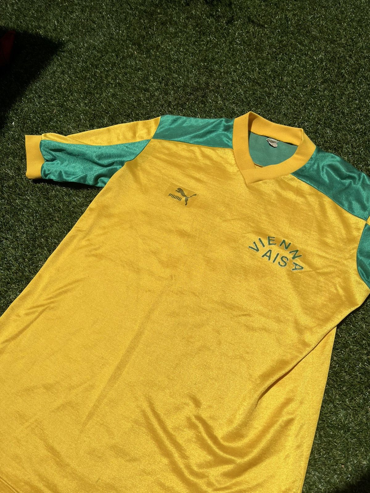 Puma × Vintage VTG 70’s PUMA Yellow & Green Soccer Jersey Size US L / EU 52-54 / 3 - 3 Thumbnail