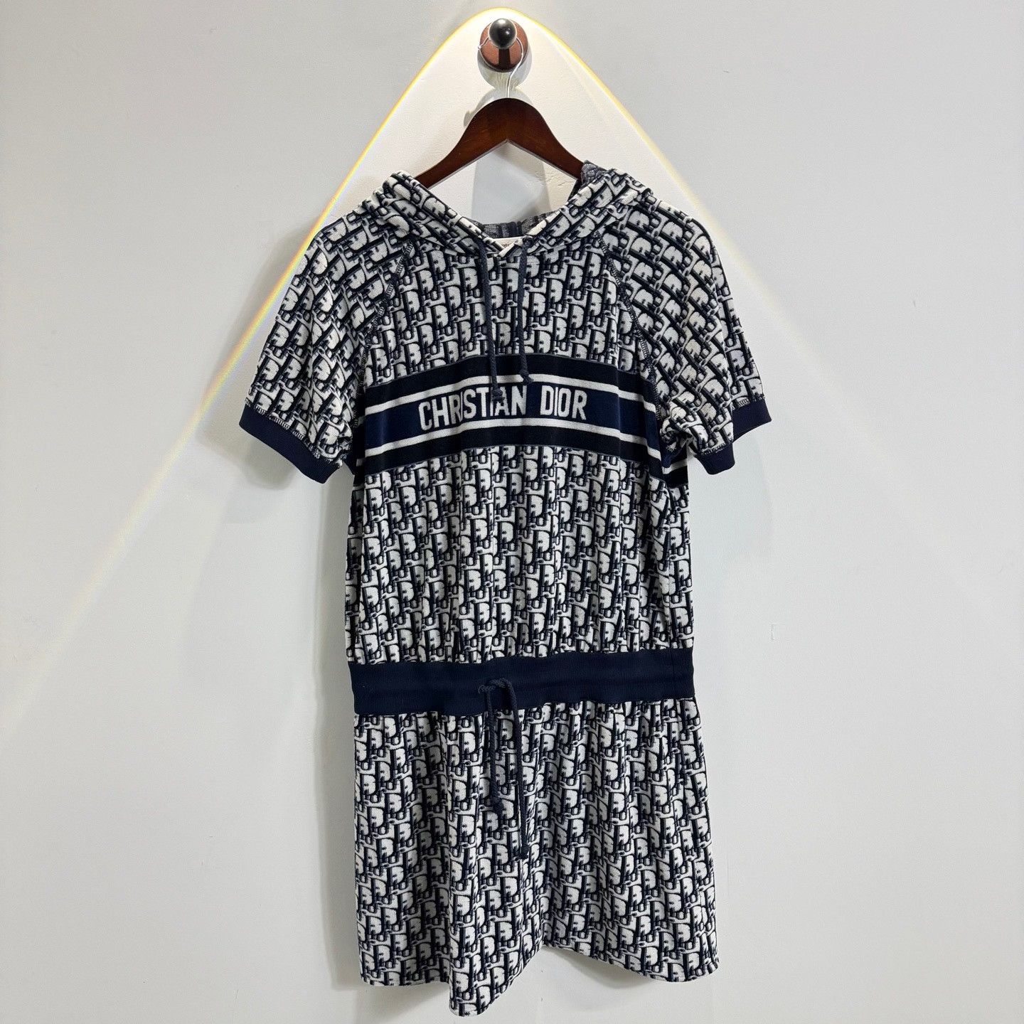 Dior Dior Cropped T-Shirt L Women Size L / US 10 / IT 46 - 1 Thumbnail