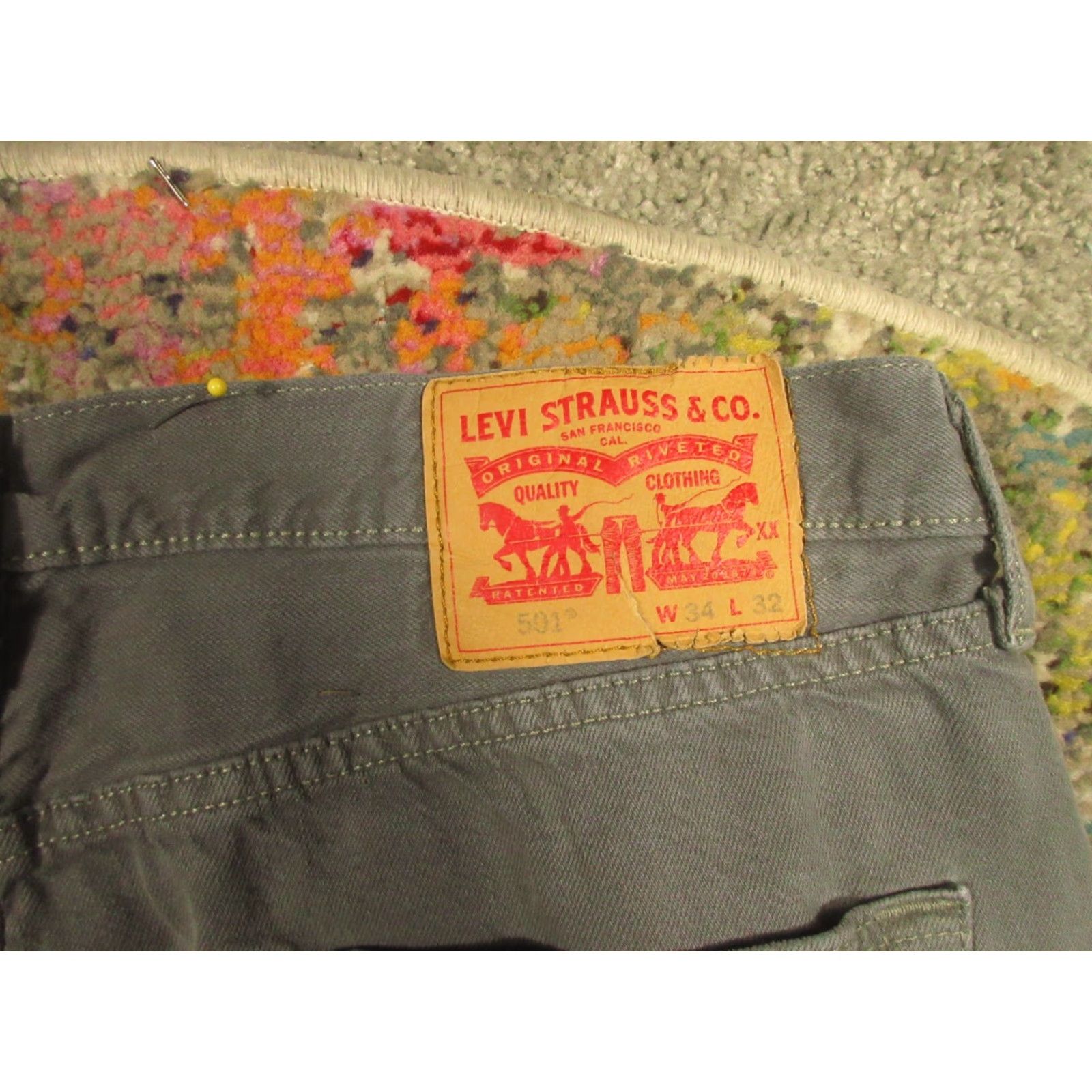 Levi's LEVI'S 501 Jeans 34x32 Gray Denim Button Fly Regular Straight 5-Pocket Men Adult Classic USA Size US 34 / EU 50 - 5 Thumbnail