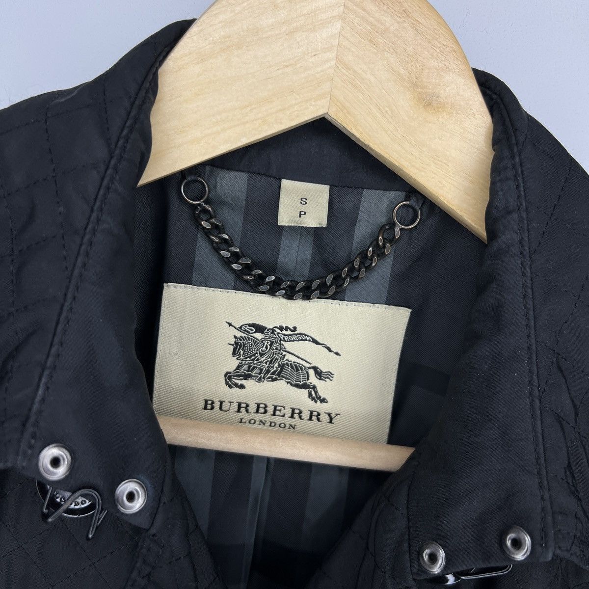 Burberry × Designer Burberry Classic Quilted Jacket Black Dark Nova Check Size S / US 4 / IT 40 - 3 Thumbnail