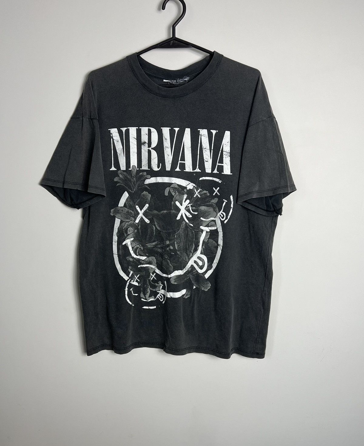 Band Tees × Nirvana × Vintage Tshirt Nirvana big logo y2k vintage Size US L / EU 52-54 / 3 - 1 Thumbnail