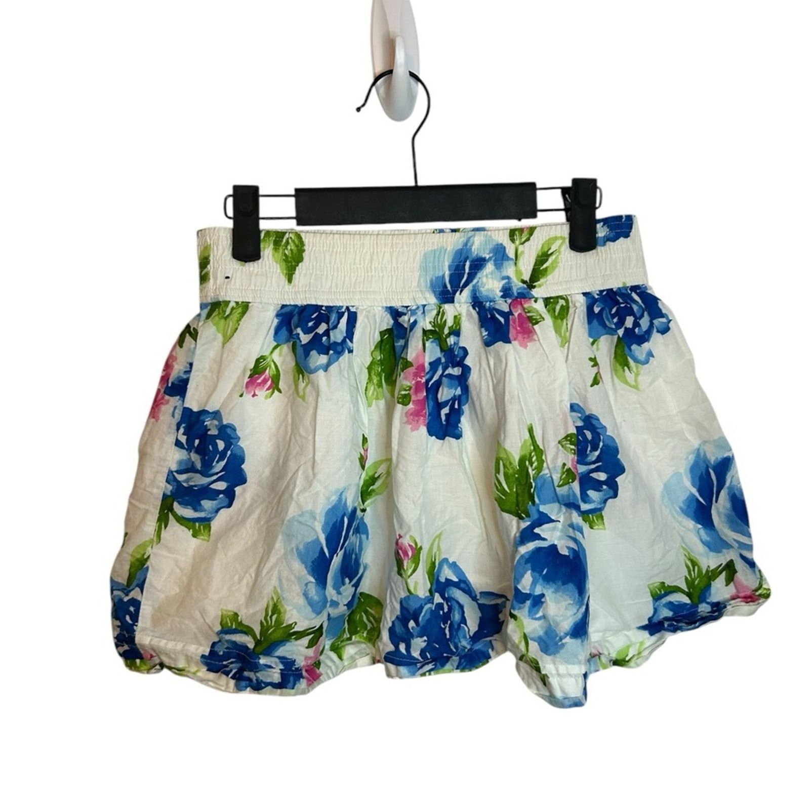 Hollister Gilly Hicks Y2K Floral Mini Skirt Size 28" / US 6 / IT 42 - 2 Thumbnail