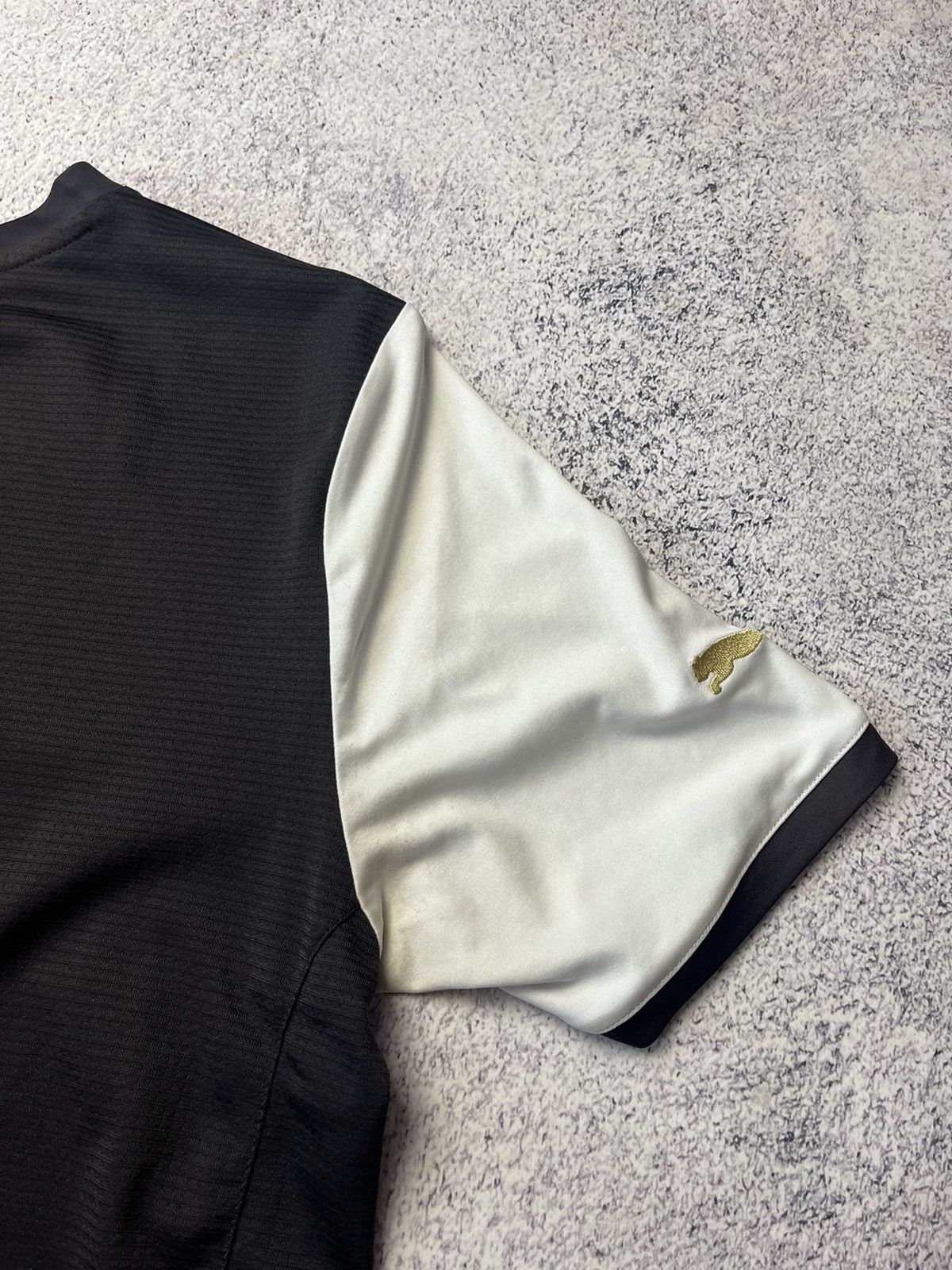 Vintage Puma Newcastle United 2012/13 Home Shirt Jersey Football Size US L / EU 52-54 / 3 - 19 Thumbnail