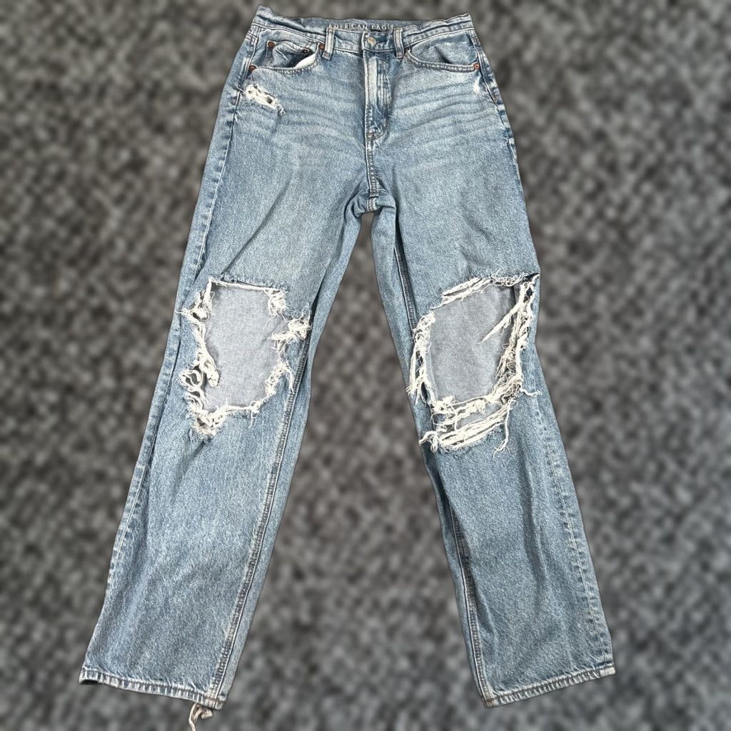 American Eagle Outfitters American Eagle Outfitters Jeans Womens 8 Blue High Rise Relaxed Straight 5-Pocket Denim Light Wash Baggy Distressed Bohemian Grunge Size 30" / US 8 / IT 44 - 1 Thumbnail