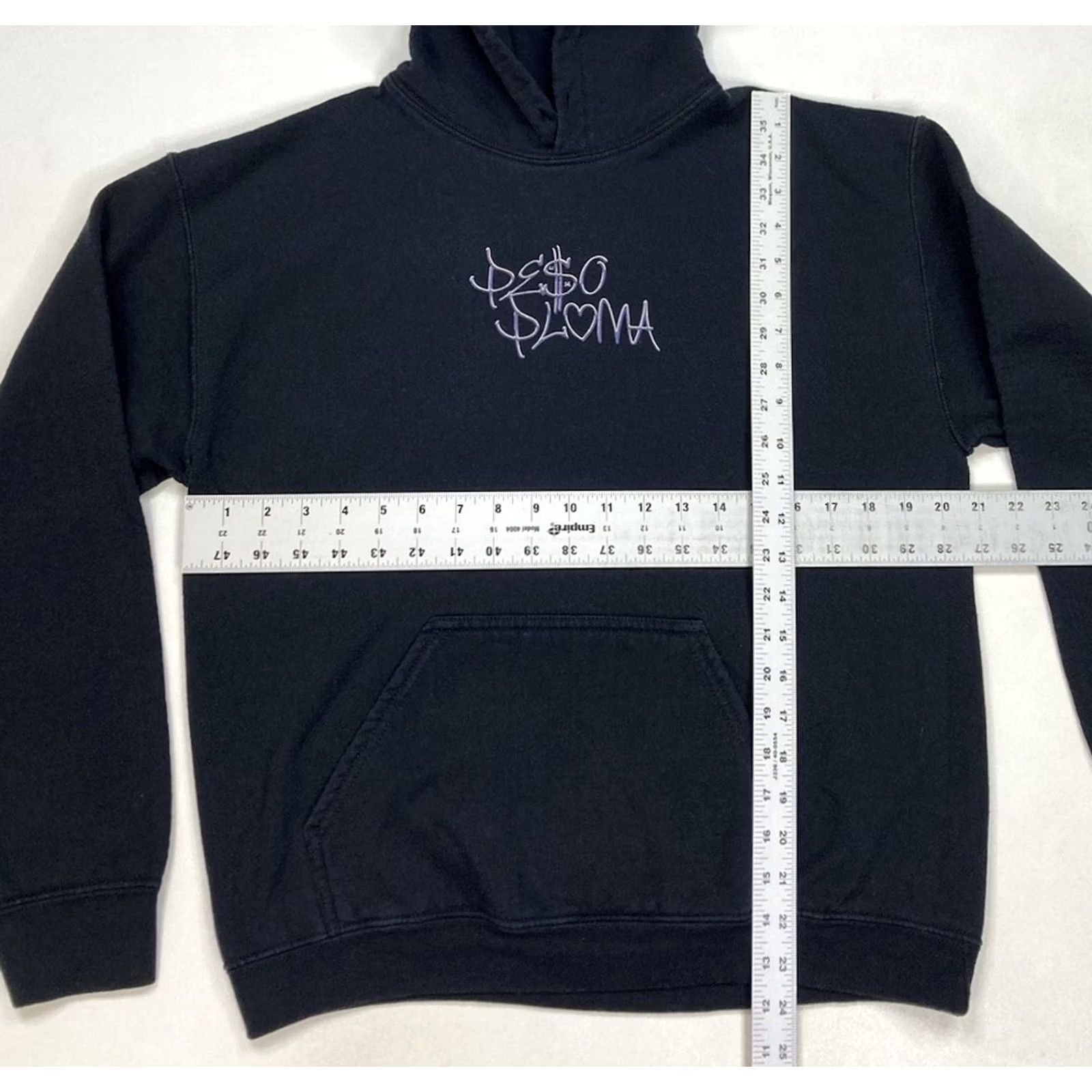 Vintage Peso Pluma Double P Tour Graphic Pullover Hoodie Women Medium Black Music Shirt Size M / US 6-8 / IT 42-44 - 6 Thumbnail