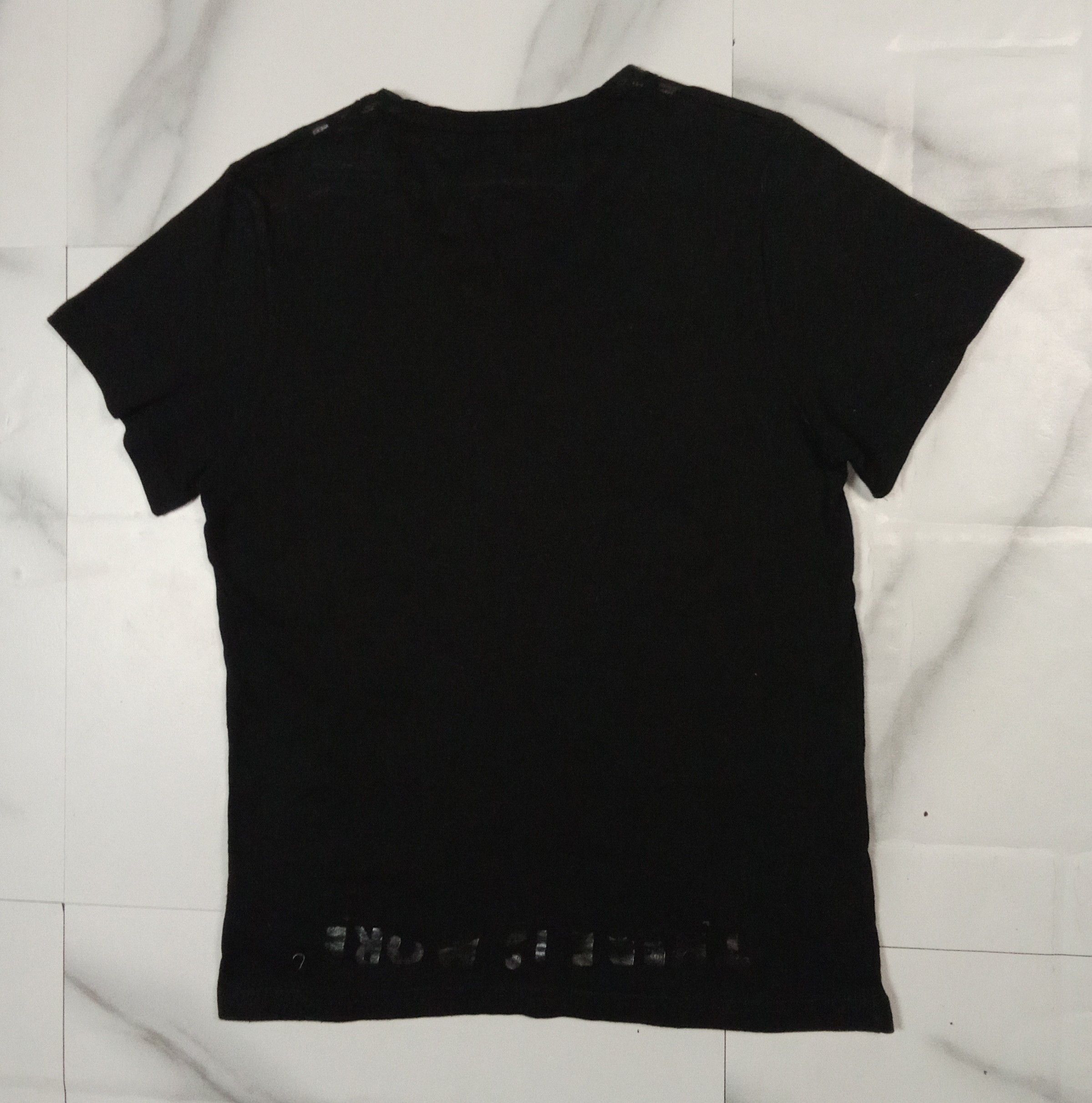 Maison Margiela Maison Margiela A/W'09 "Awareness Aids" Poem V'neck Tshirt Size S / US 4 / IT 40 - 8 Thumbnail