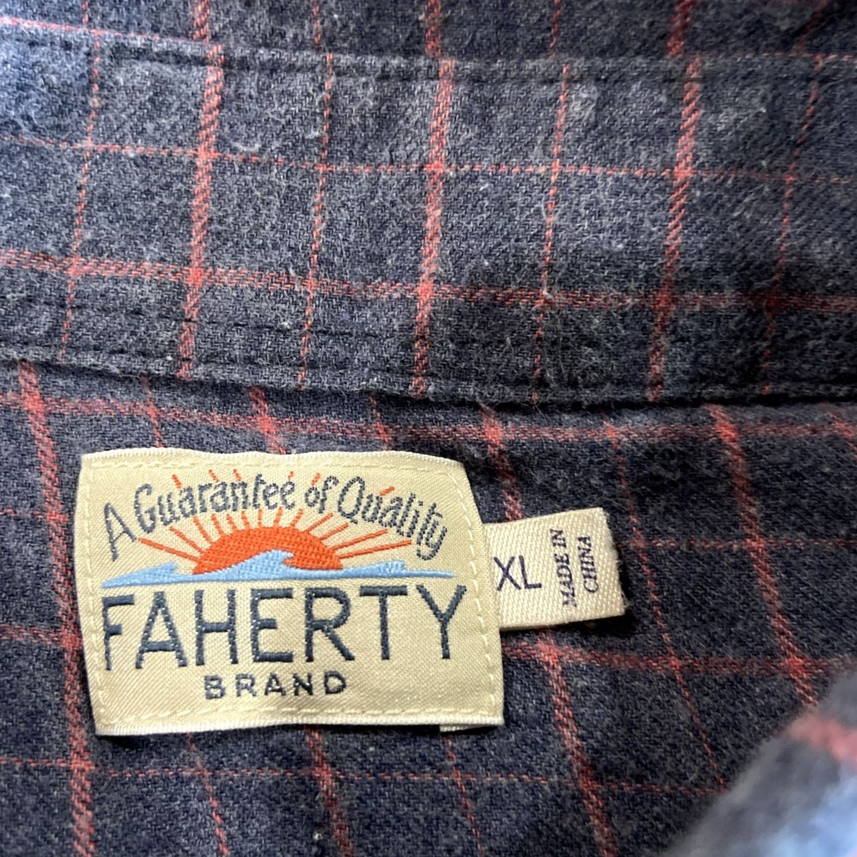 Faherty Faherty Plaid Shirt Long Sleeve Button-Up Chest Pocket Mens XL Blue Red Grid Outdoors All Seasons Lightweight Casual / Vintage: No Size US XL / EU 56 / 4 - 2 Thumbnail