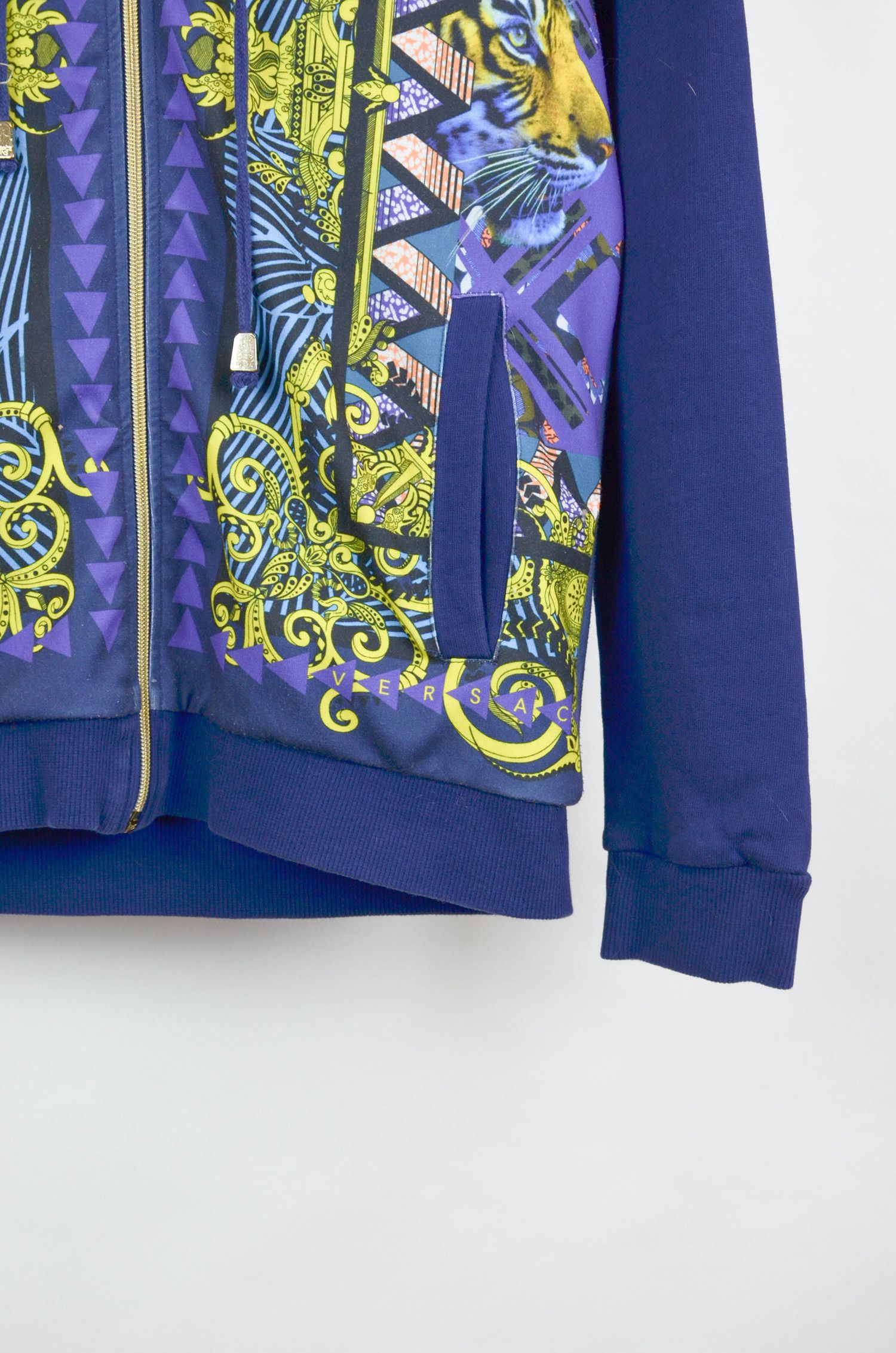 Versace Jeans Couture VERSACE JEANS Zip Up Hooded Jacket - XS Size XS / US 0-2 / IT 36-38 - 2 Thumbnail