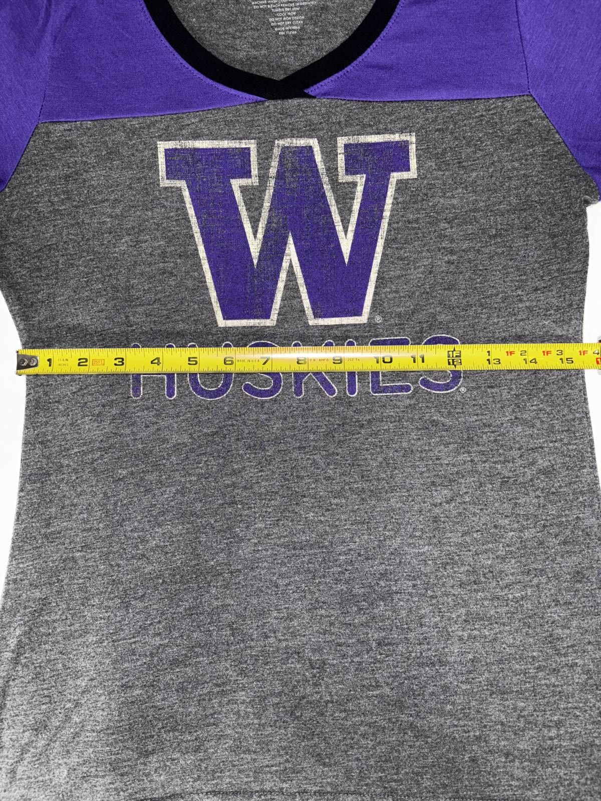 Colosseum Athletics Colosseum Women's UW Huskies Tee - Gray & Purple Spirit Wear Size M / US 6-8 / IT 42-44 - 8 Thumbnail