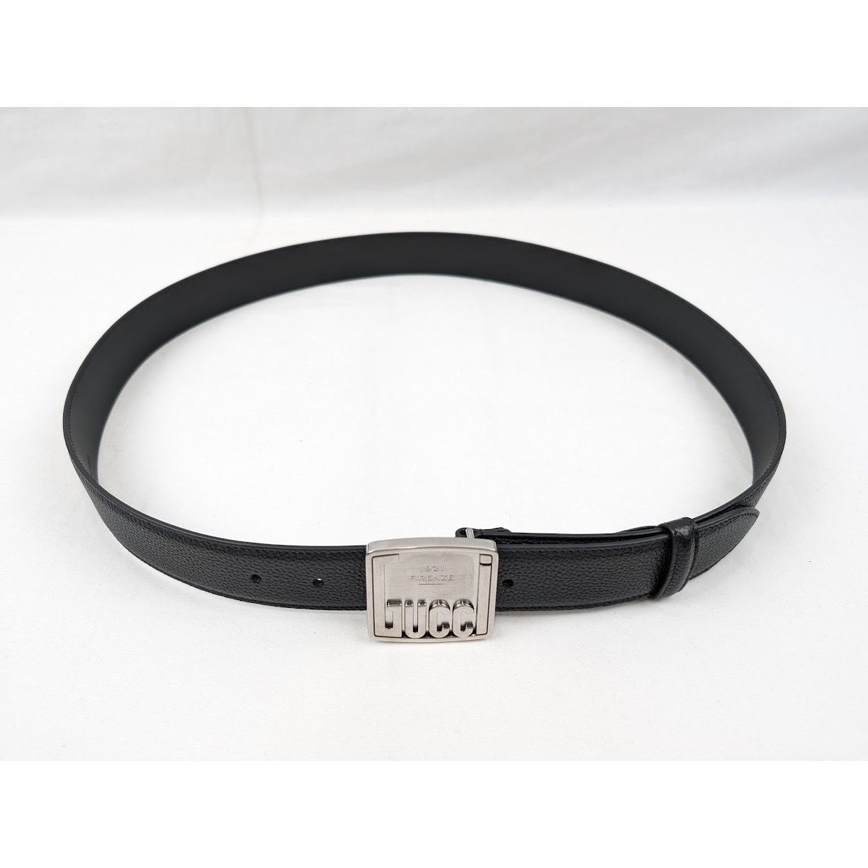 Gucci o1rshd1 Size: 105 CM / Logo Plate Belt in Black Size 42 - 10 Thumbnail