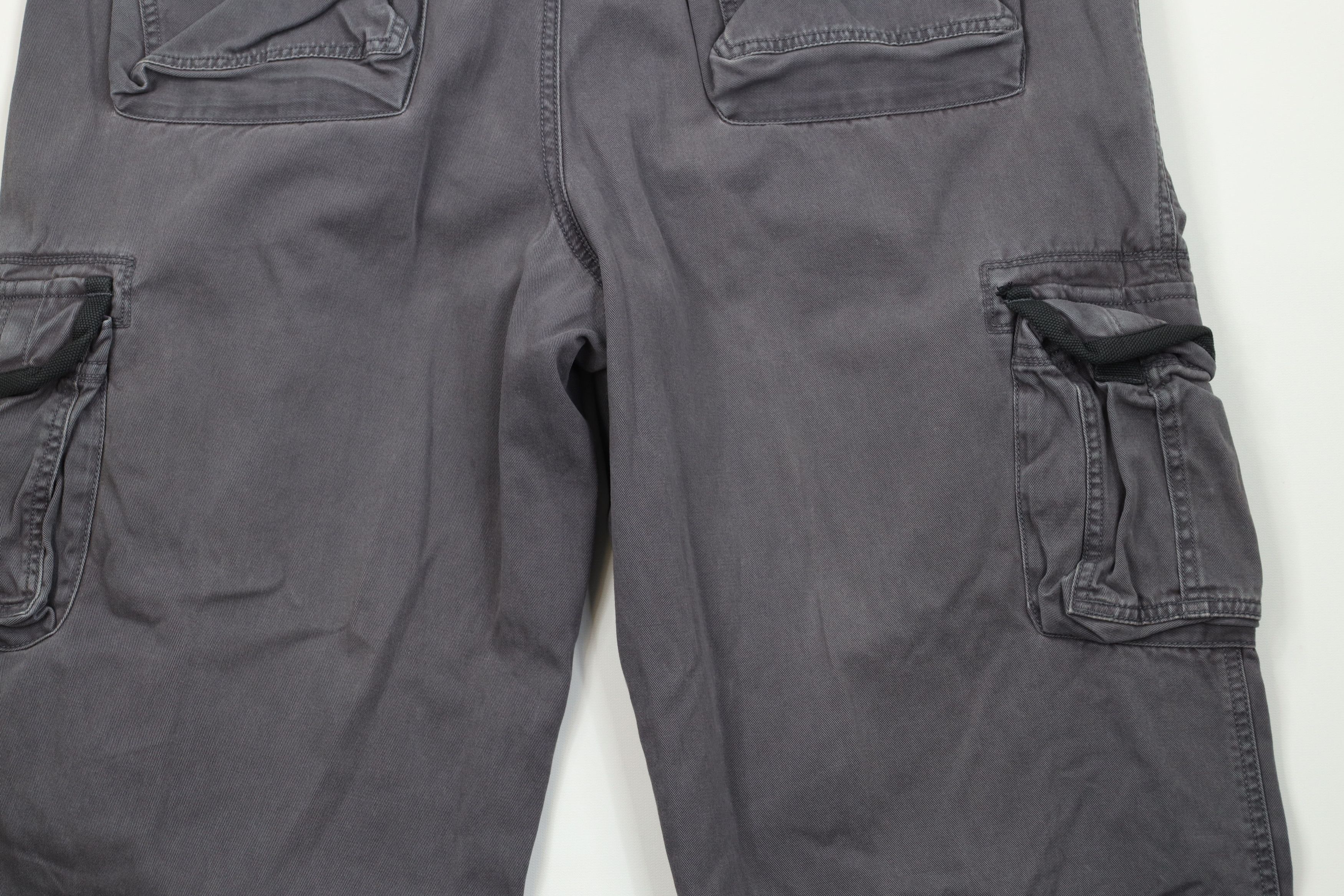 Vintage Vintage Y2K Streetwear Heavyweight Wide Leg Cargo Pants Gray Size US 42 / EU 58 - 13 Thumbnail