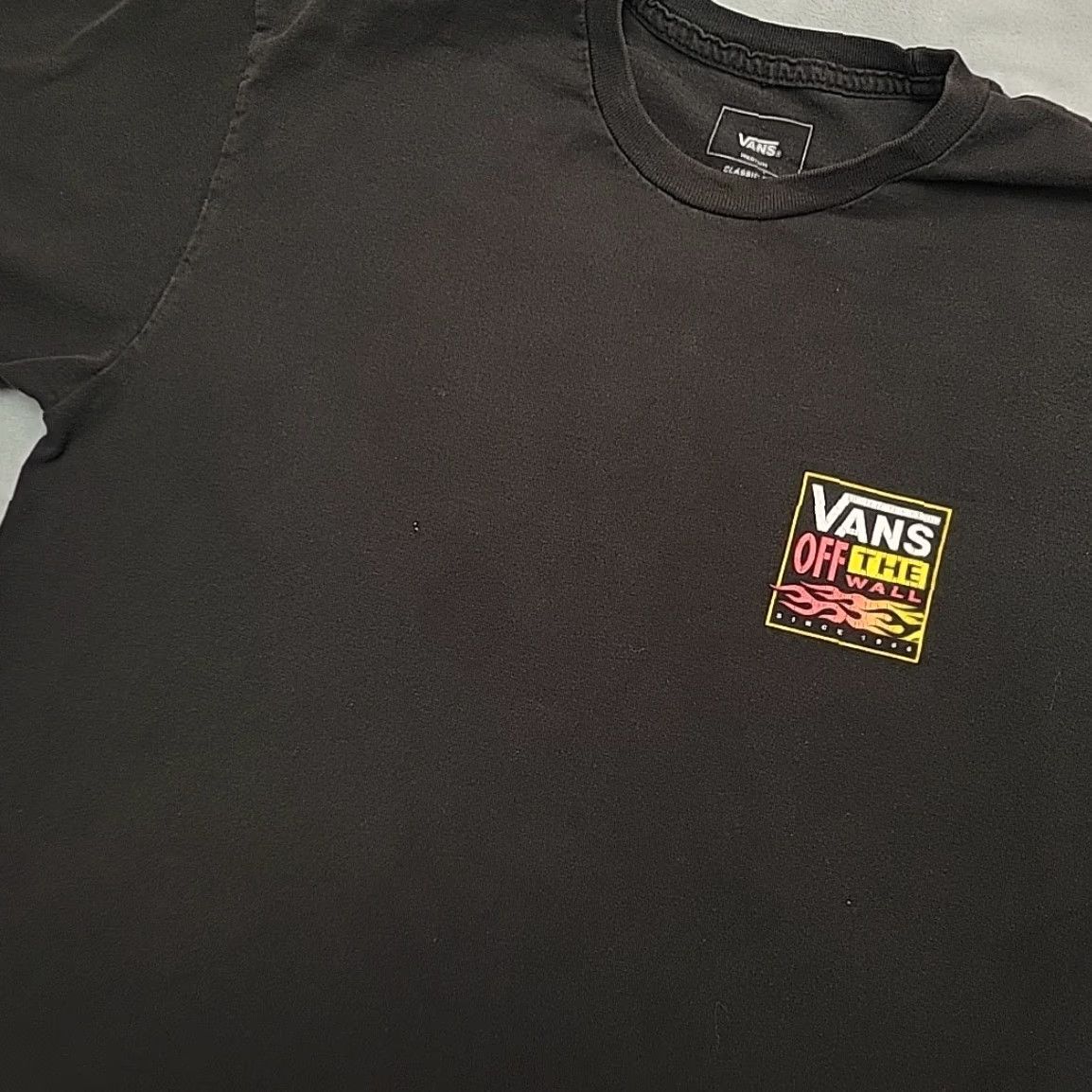 Vans Vans Shirt Mens M Black Flame Graphic Skate Surf Street tee 90s Mens Size US M / EU 48-50 / 2 - 4 Thumbnail
