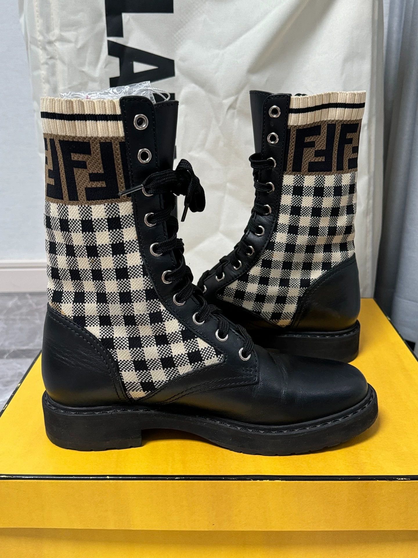 Fendi Fendi Black & White Check Knit Martin Boots 36 98 New Size US 5.5 / IT 35.5 - 5 Thumbnail