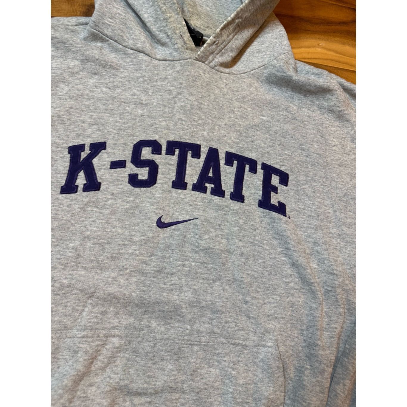 Nike XXL Kansas State University Team Nike Center Swoosh Crewneck sweatshirt Size US XXL / EU 58 / 5 - 2 Thumbnail