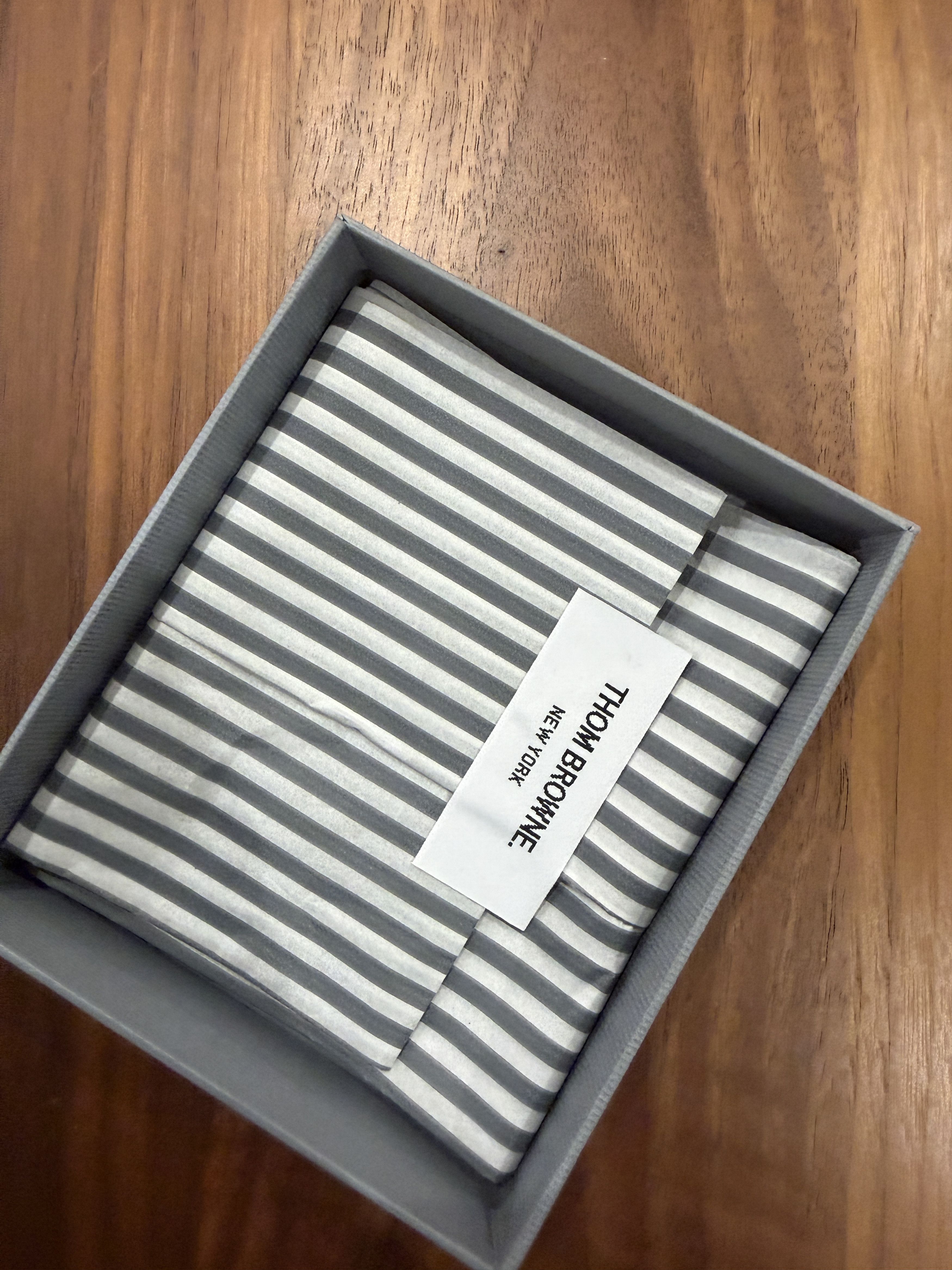 Thom Browne Pebble Grain Wallet Black Size ONE SIZE - 5 Thumbnail