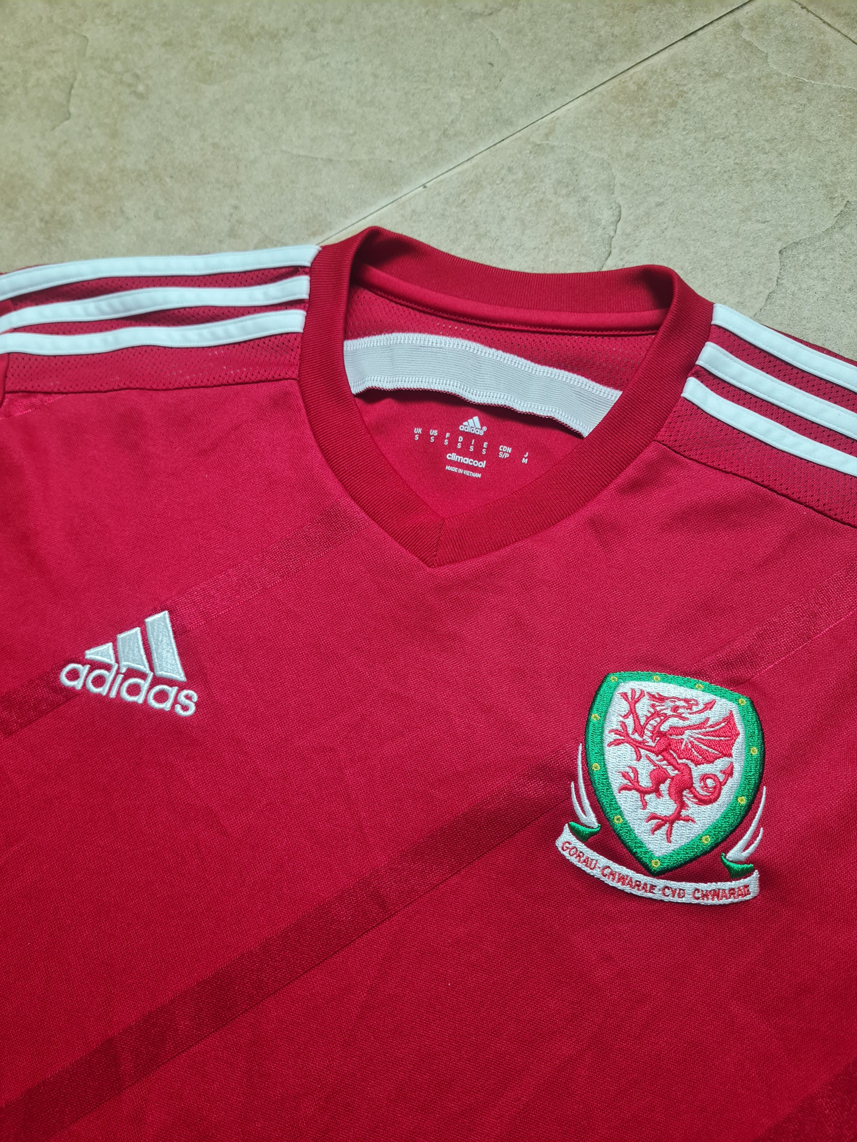 Adidas FOOTBALL SOCCER SHIRT JERSEY ADIDAS MEN'S WALES 2013/2014 Size US S / EU 44-46 / 1 - 12 Thumbnail