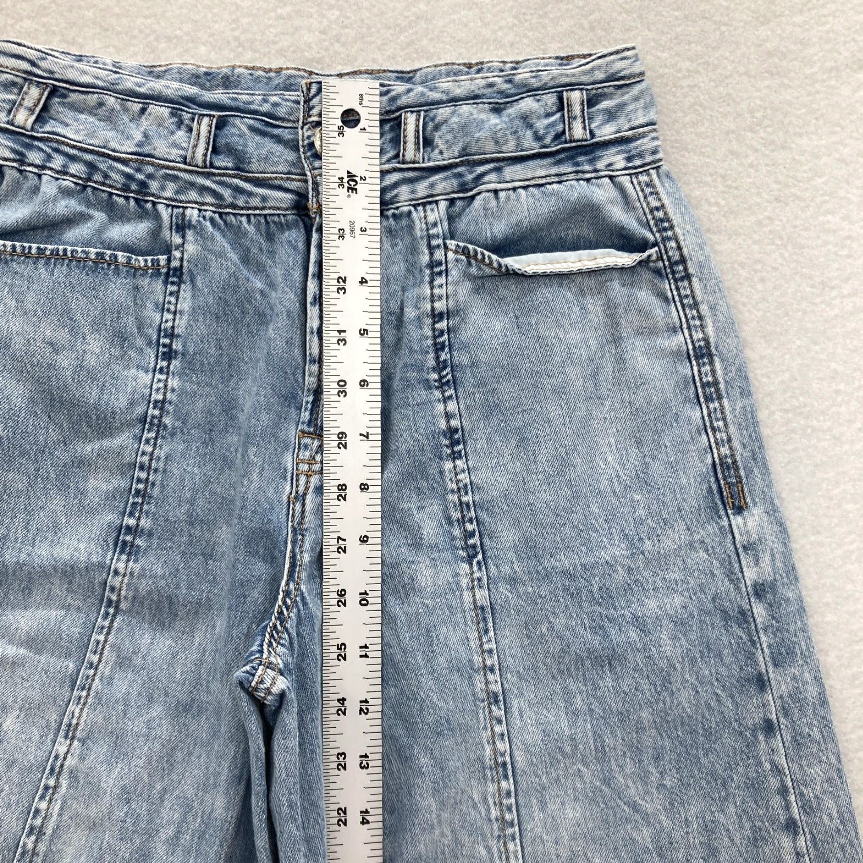 Vintage Kensie Jeans The Kaya High Rise Wide Leg Ankle Womens 4 27 Light Wash Cropped Light Wash Denim Cropped Wide-Leg Jeans 4/27 Womens Size 27" / US 4 / IT 40 - 7 Thumbnail