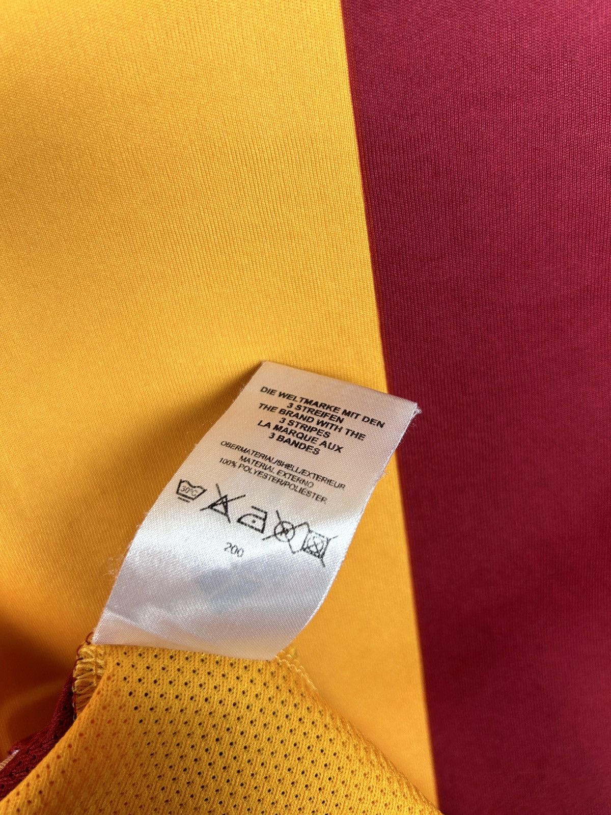 Adidas 00s Vintage Adidas Galatasaray 2008/09 Home Kit Jersey Size US S / EU 44-46 / 1 - 10 Thumbnail