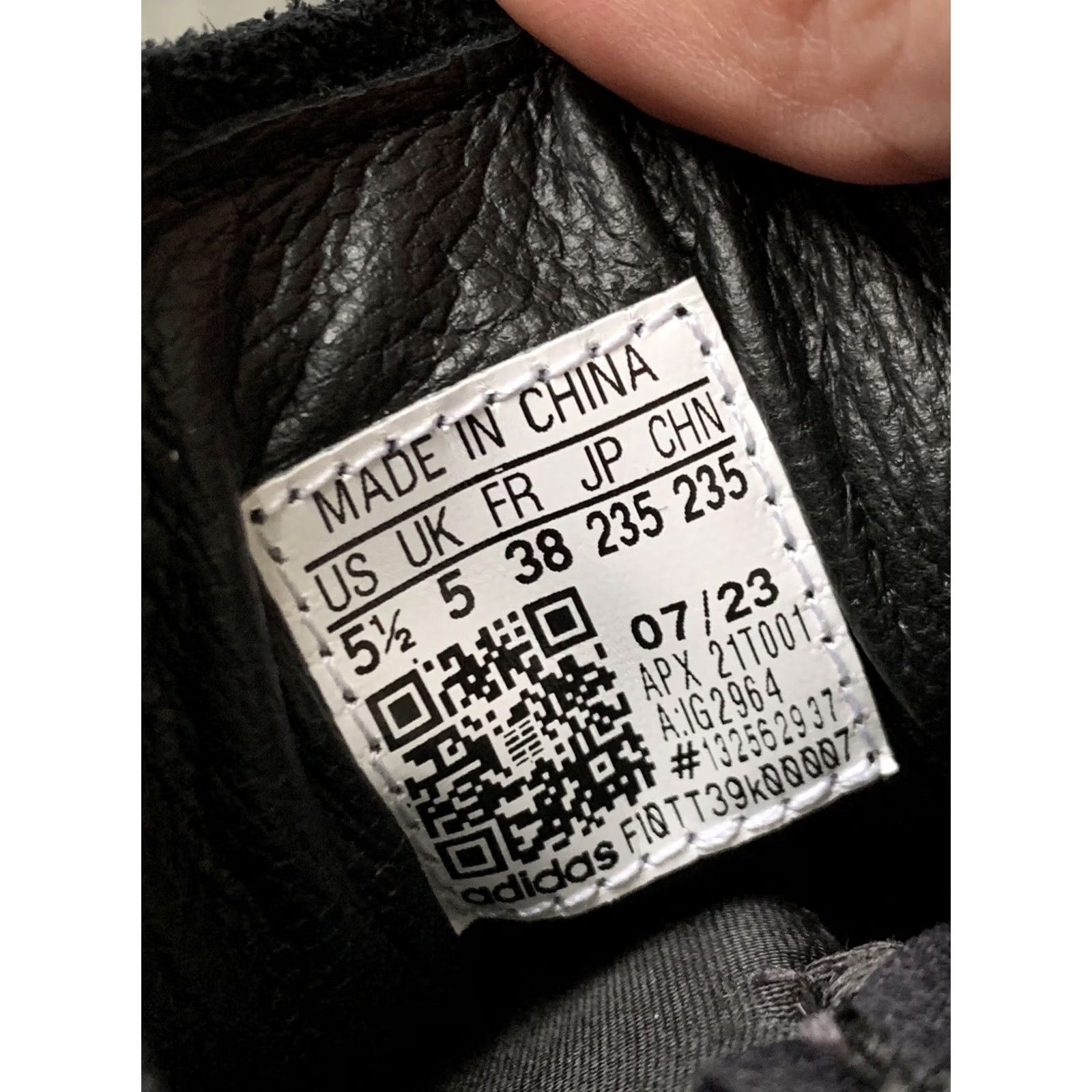 Adidas ADIDAS x YOHJI YAMAMOTO Y-3 QISAN KNIT SNEAKER Size US 5 1/2, UK 5, EU 38, 235 mm, Black, Men, Sneaker Size US 5 / EU 37 - 7 Thumbnail