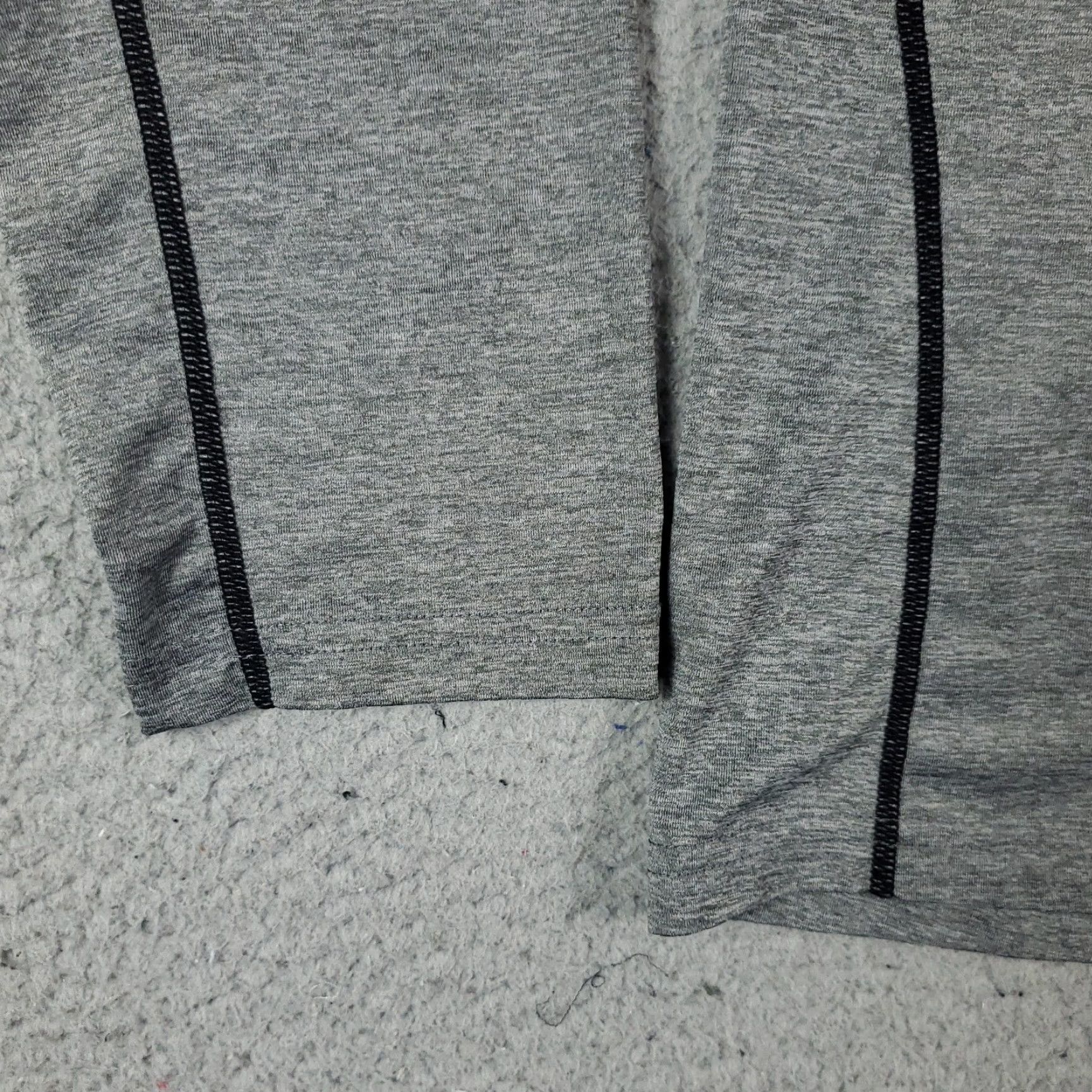 Nike Nike Shirt Mens Small Gray Pro Dri Fit Work Out Long Sleeve Size US S / EU 44-46 / 1 - 4 Thumbnail