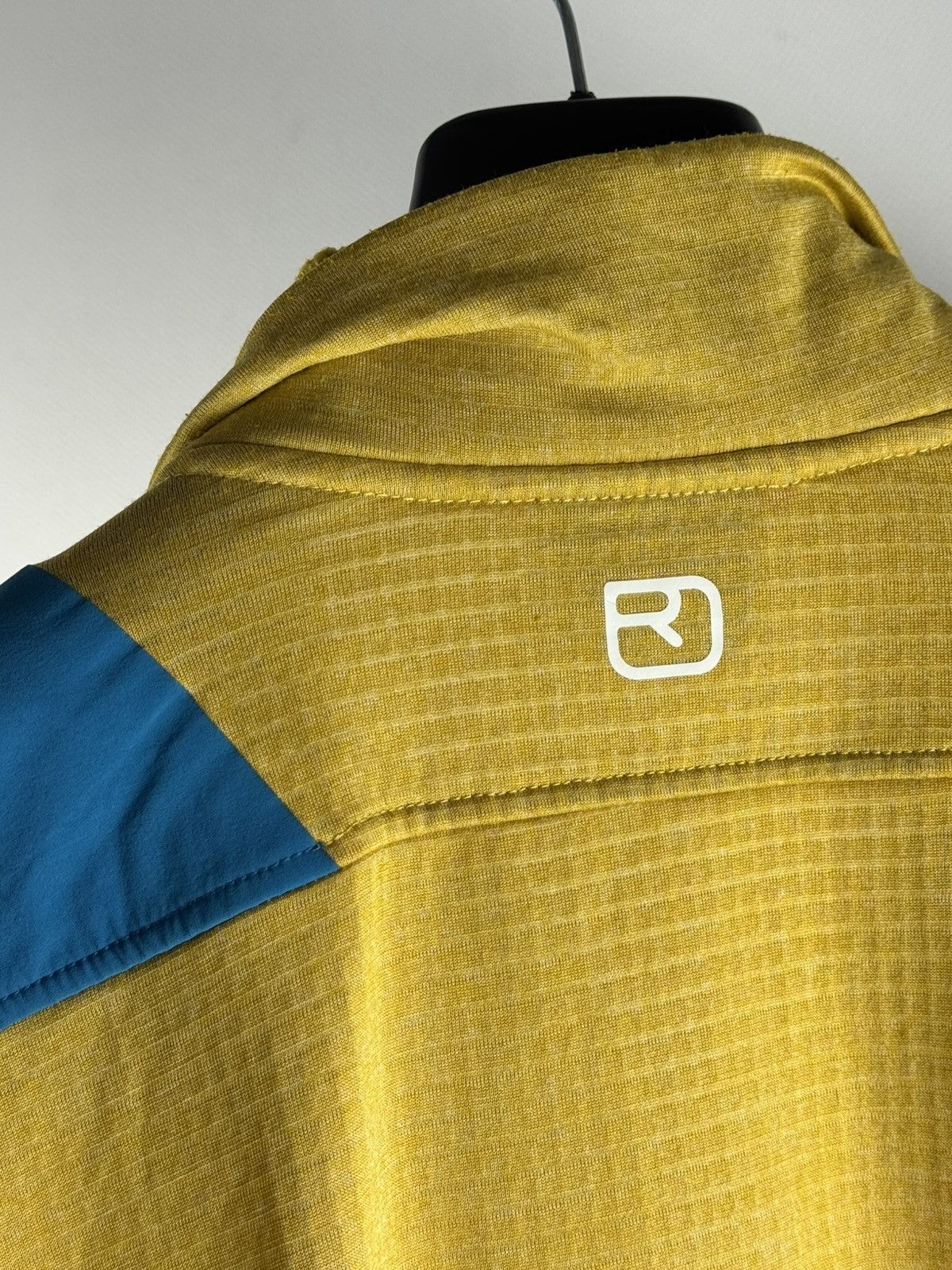 ORTOVOX Ortovox Fleece Light Grid Yellowstone Full Zip Outdoor Size US L / EU 52-54 / 3 - 5 Thumbnail