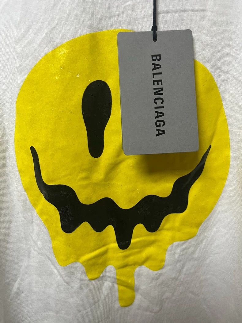 Balenciaga Balenciaga White smiley face with logo short sleeve Size US M / EU 48-50 / 2 - 3 Thumbnail