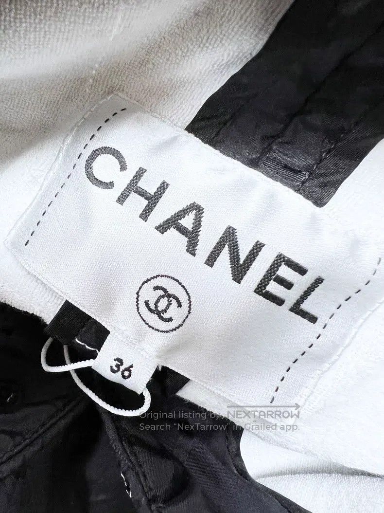 Chanel Chanel 23C show full-print logo dark pattern double C plai Size 24" / US 00 / IT 34 - 5 Thumbnail