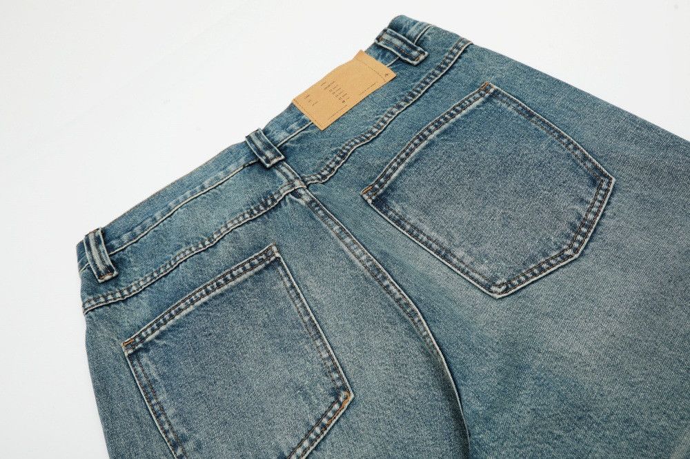Japanese Brand × Jean Men's loose distressed straight-leg ripped washed jeans Size US 32 / EU 48 - 5 Thumbnail