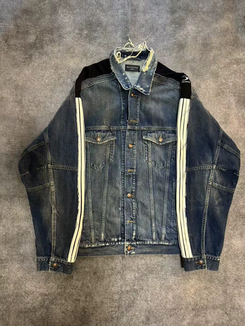Balenciaga Balenciaga New denim jacket with Loop stripe stitching des Size US S / EU 44-46 / 1 - 1 Thumbnail