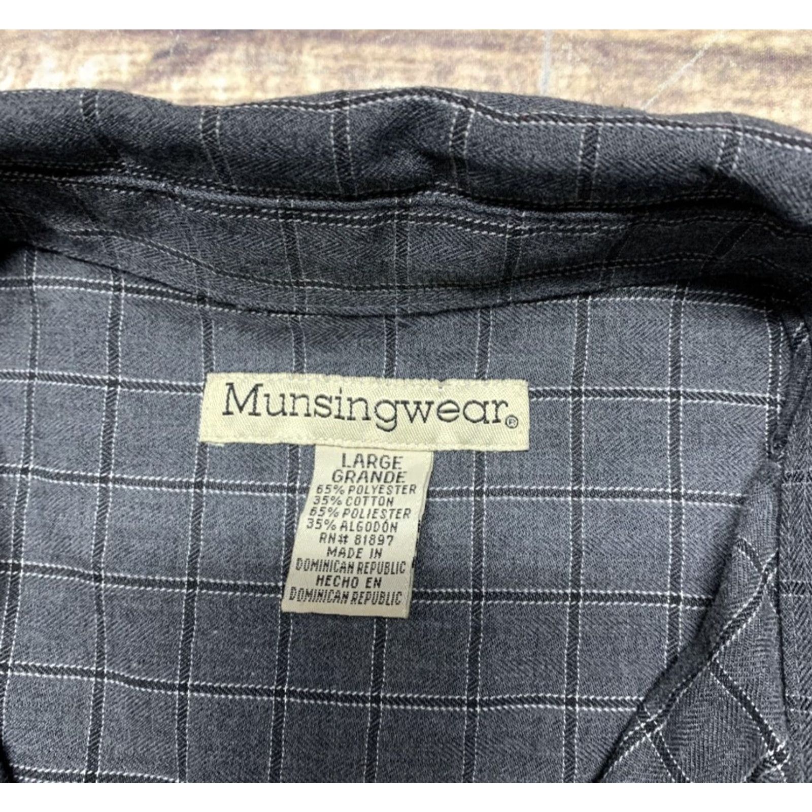 Vintage MunsingWear Shirt Men Large Gray Plaid Long Sleeve Button-Down 1 Pocket Size US L / EU 52-54 / 3 - 3 Thumbnail