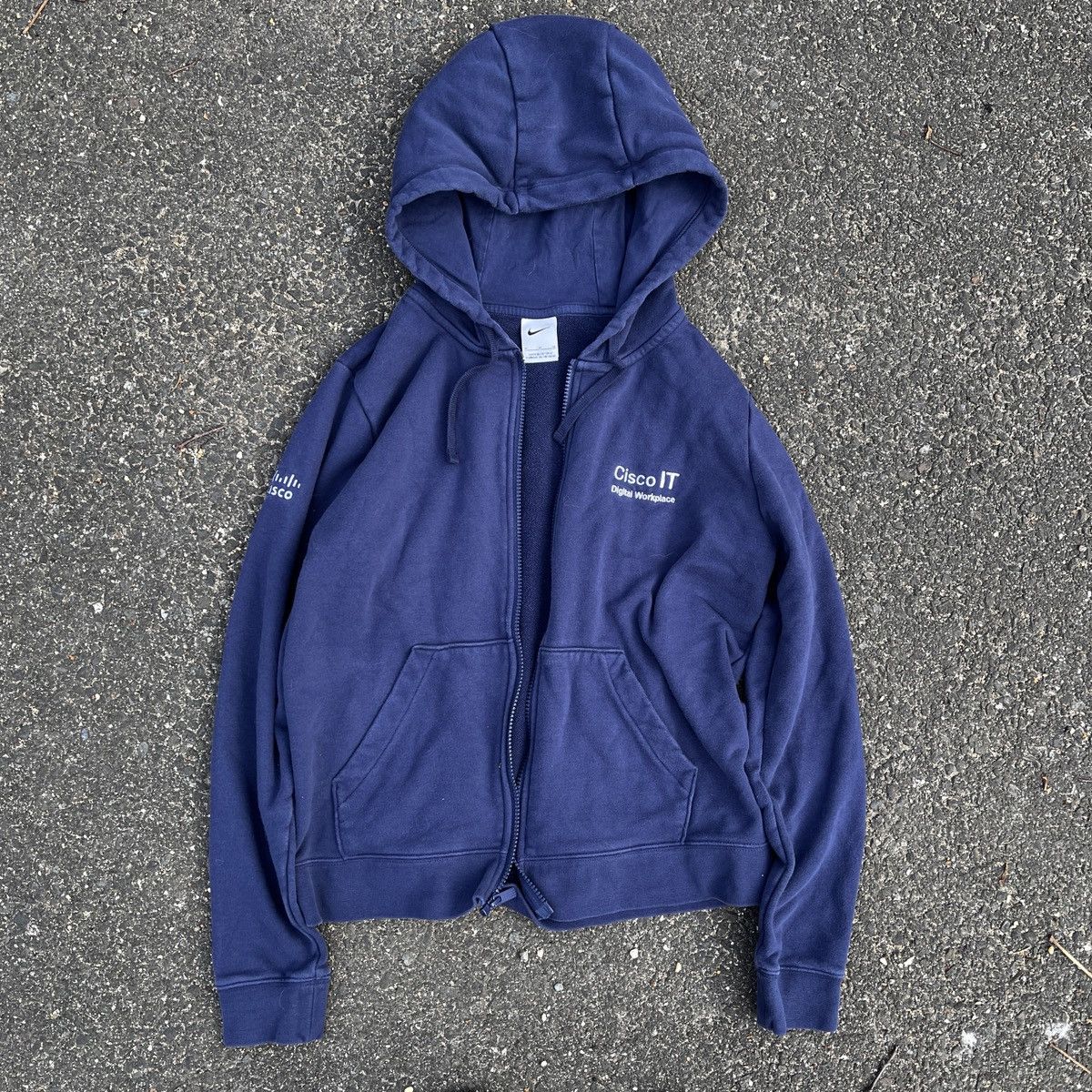Other Vintage Nike Cisco IT Hoodie Size M Size US M / EU 48-50 / 2 - 1 Thumbnail
