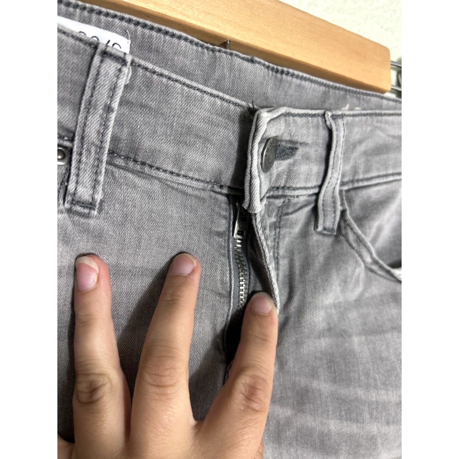 Gap VINTAGE Gap Sexy Boyfriend Shorts Womens Size 28/6 Gray 28x5 Hepburn Size 28" / US 6 / IT 42 - 4 Thumbnail