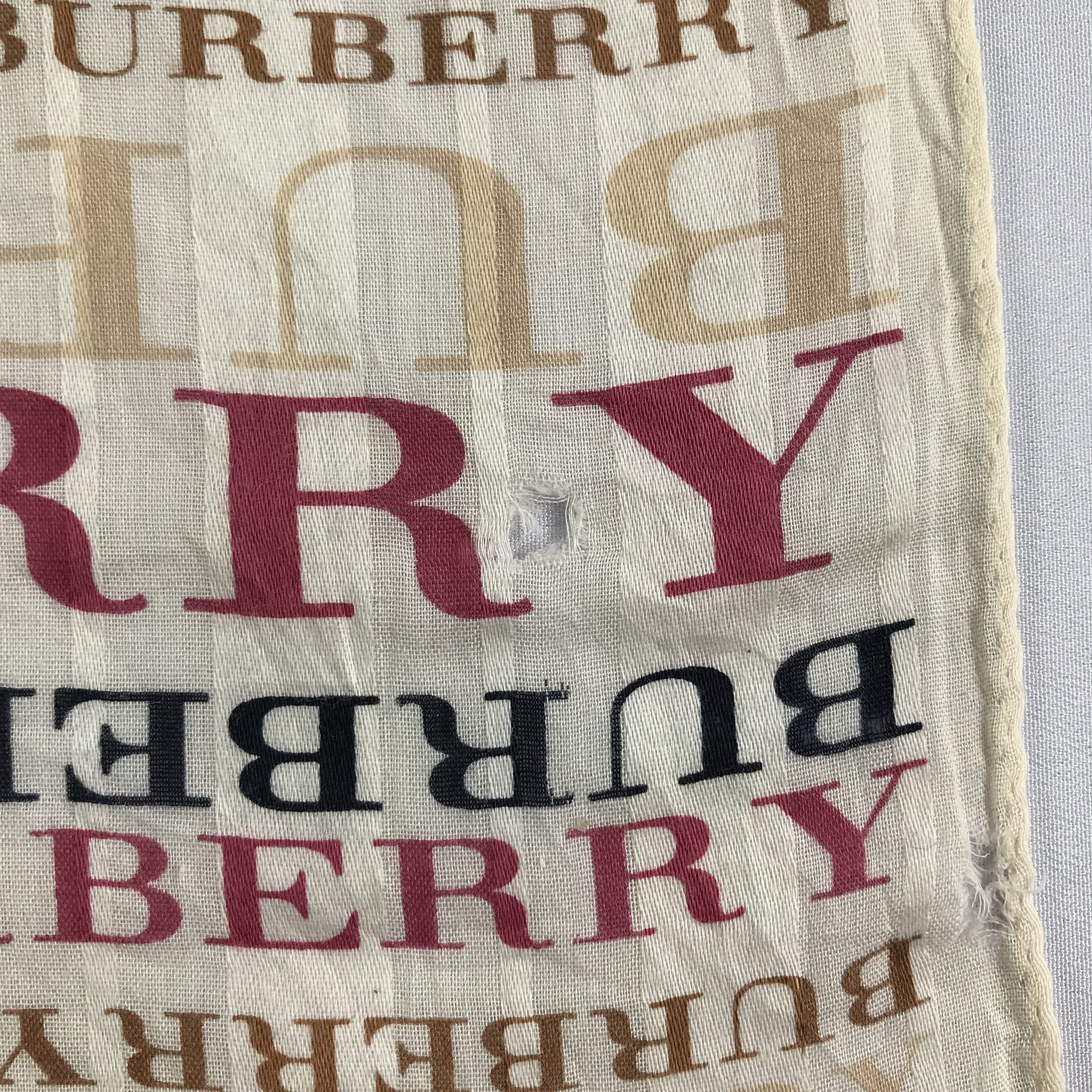 Burberry × Vintage Burberry Bandana / Handkerchief / Neckerchief - S2609 Size ONE SIZE - 3 Thumbnail