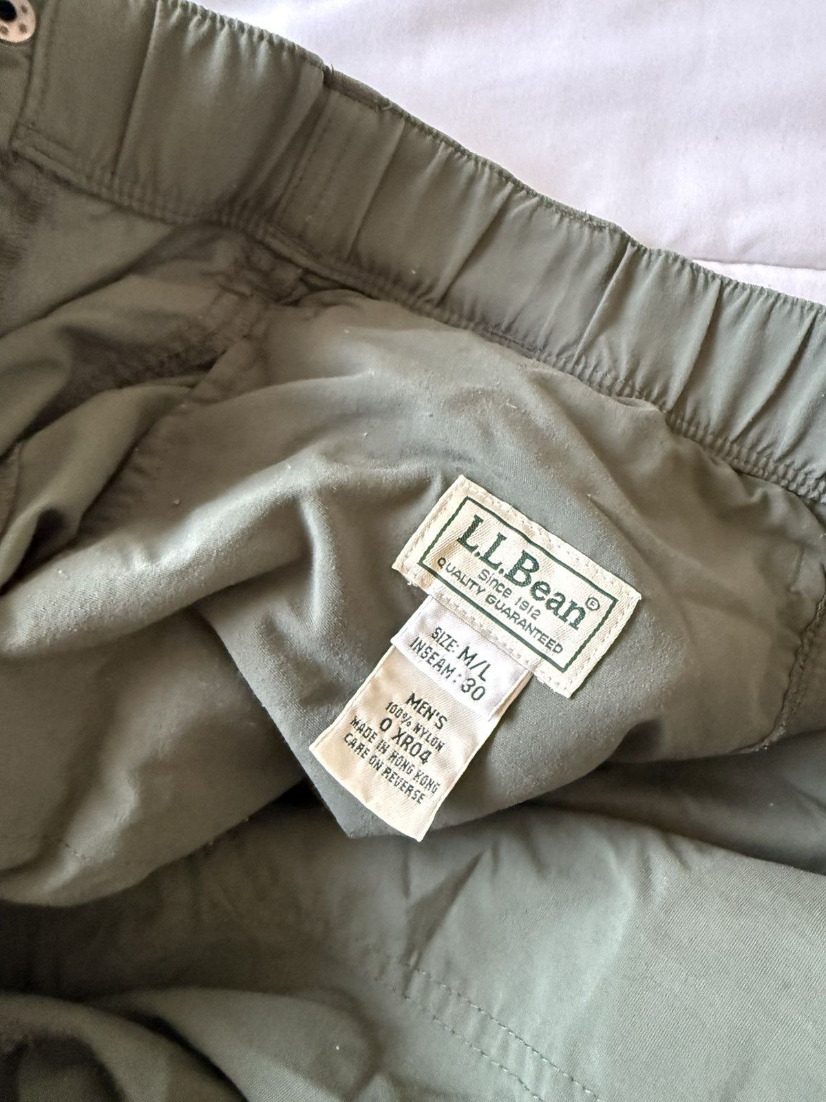 L.L. Bean L.L. Bean Forest Green Cargo Shorts Size US 32 / EU 48 - 8 Thumbnail