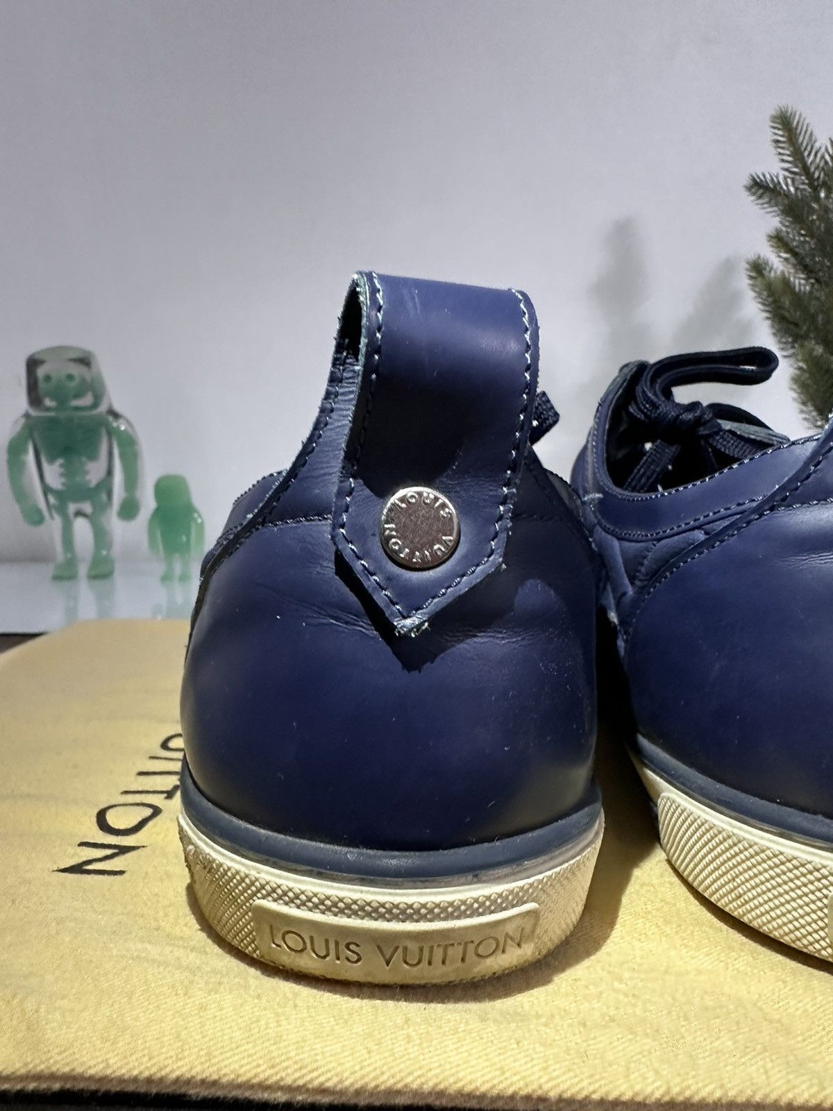 Louis Vuitton Navy Blue Sneakers Size US 11.5 / EU 44-45 - 5 Thumbnail