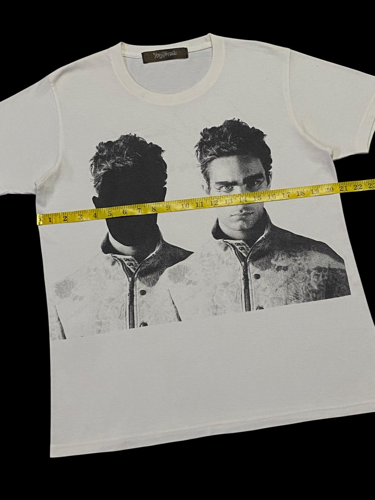 Yohji Yamamoto Yohji Yamamoto Photograph By Leslie Kee Shirt Size US M / EU 48-50 / 2 - 11 Thumbnail