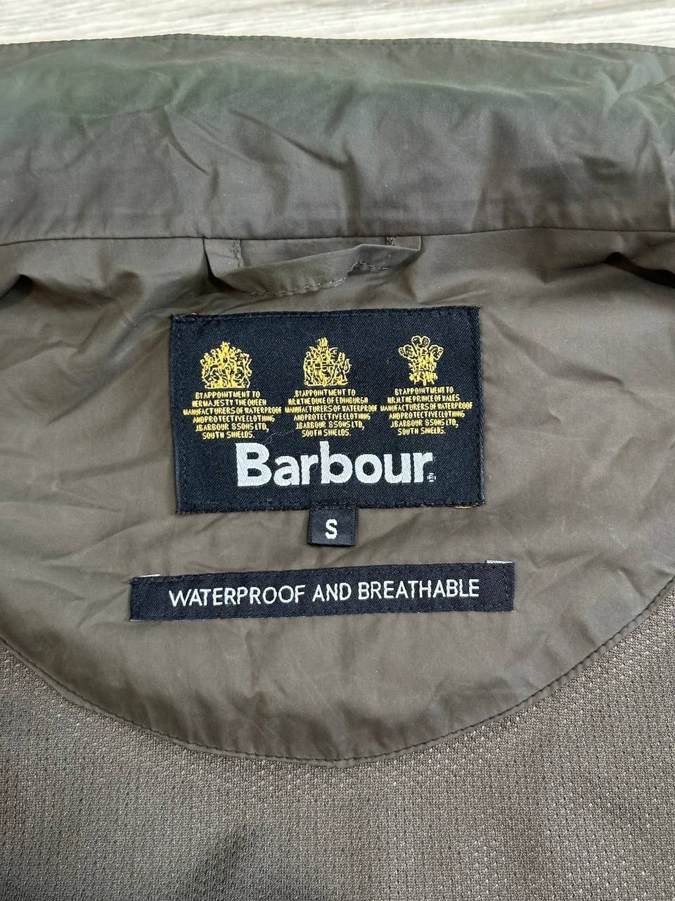 Barbour Barbour Jacket Waterproof England Vintage Size US S / EU 44-46 / 1 - 7 Thumbnail