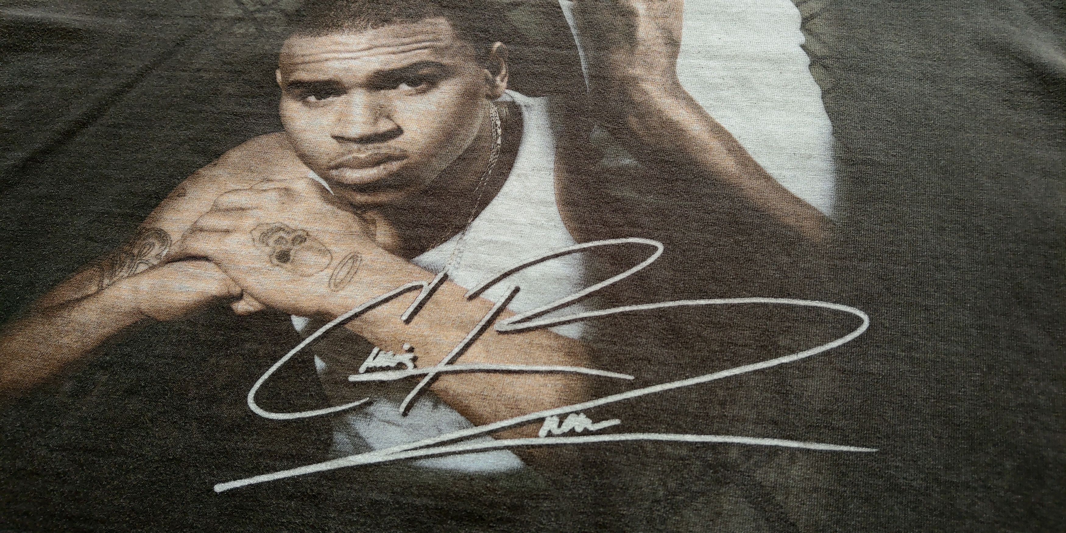 Band Tees Chris Brown 2007 Exclusive Tour Shirt Rare! Size US M / EU 48-50 / 2 - 5 Thumbnail