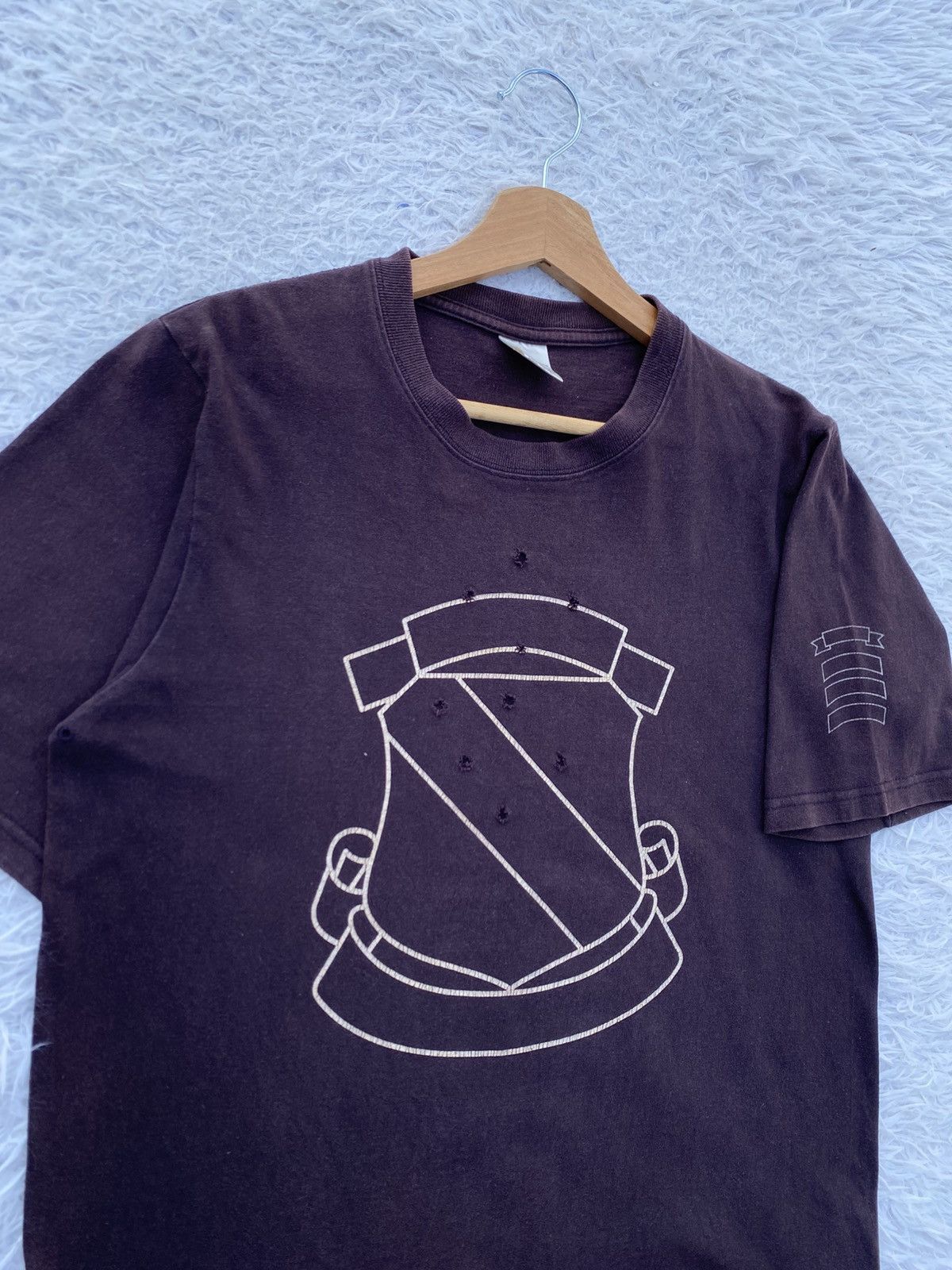 Japanese Brand Rare Vintage Shield Logo Inspired by Number Nine Tshirt Size US M / EU 48-50 / 2 - 6 Thumbnail